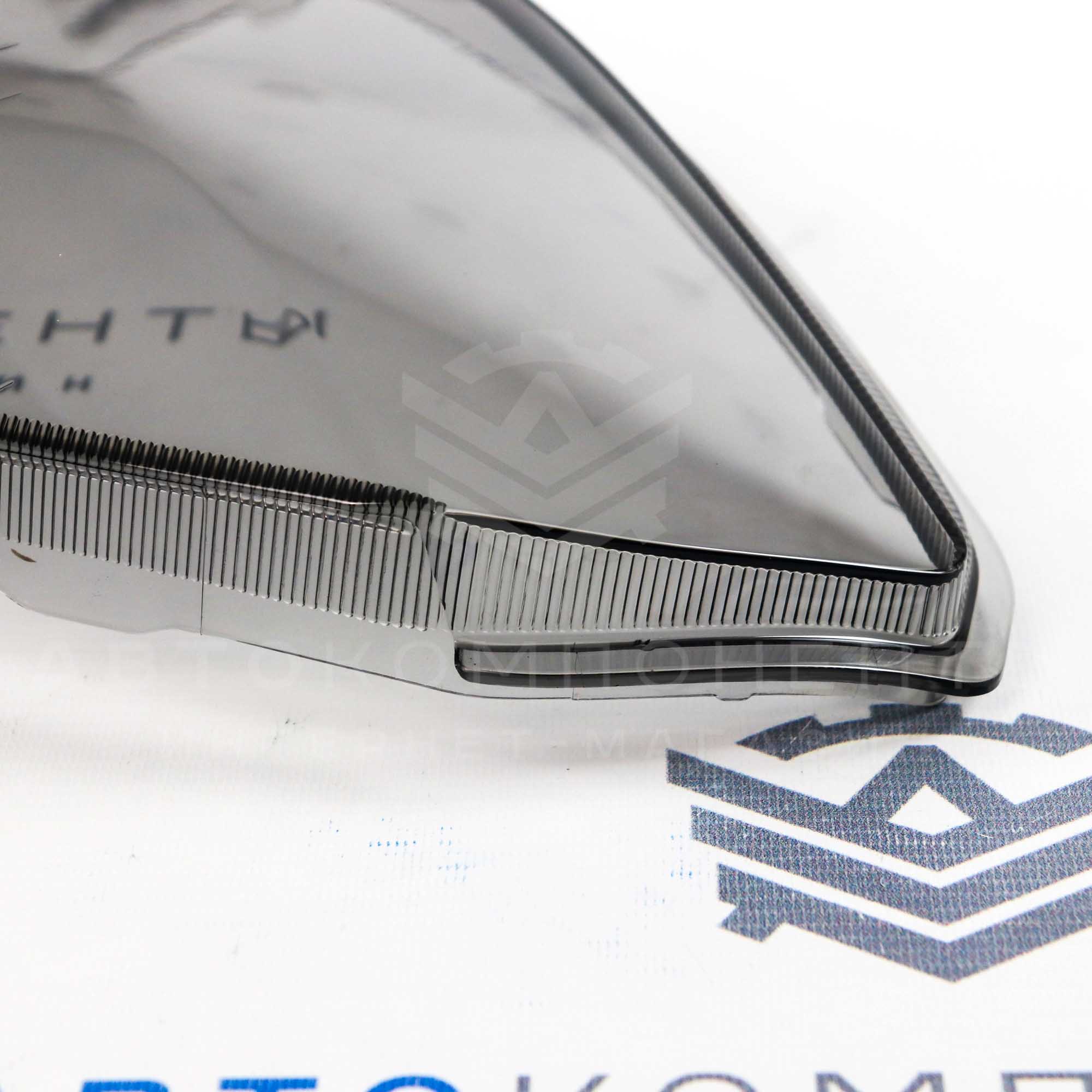 Гладкие стекла фар (пластик, тонированные) Лада Приора