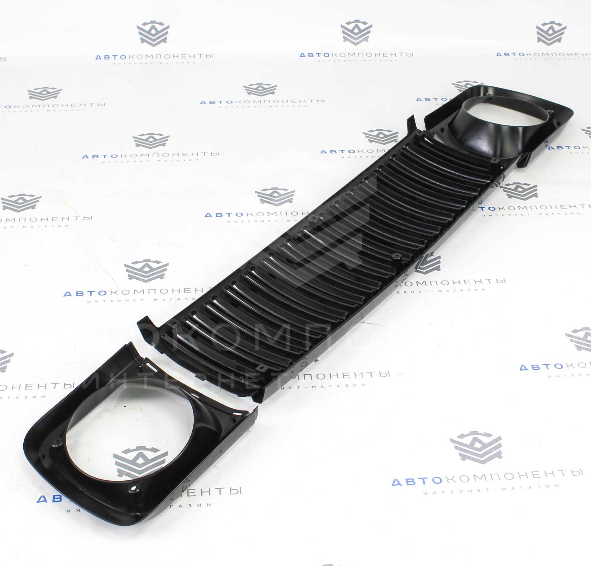 Решетка радиатора "Армения" (из 3х частей) Лада Нива 4х4 (черный глянец)