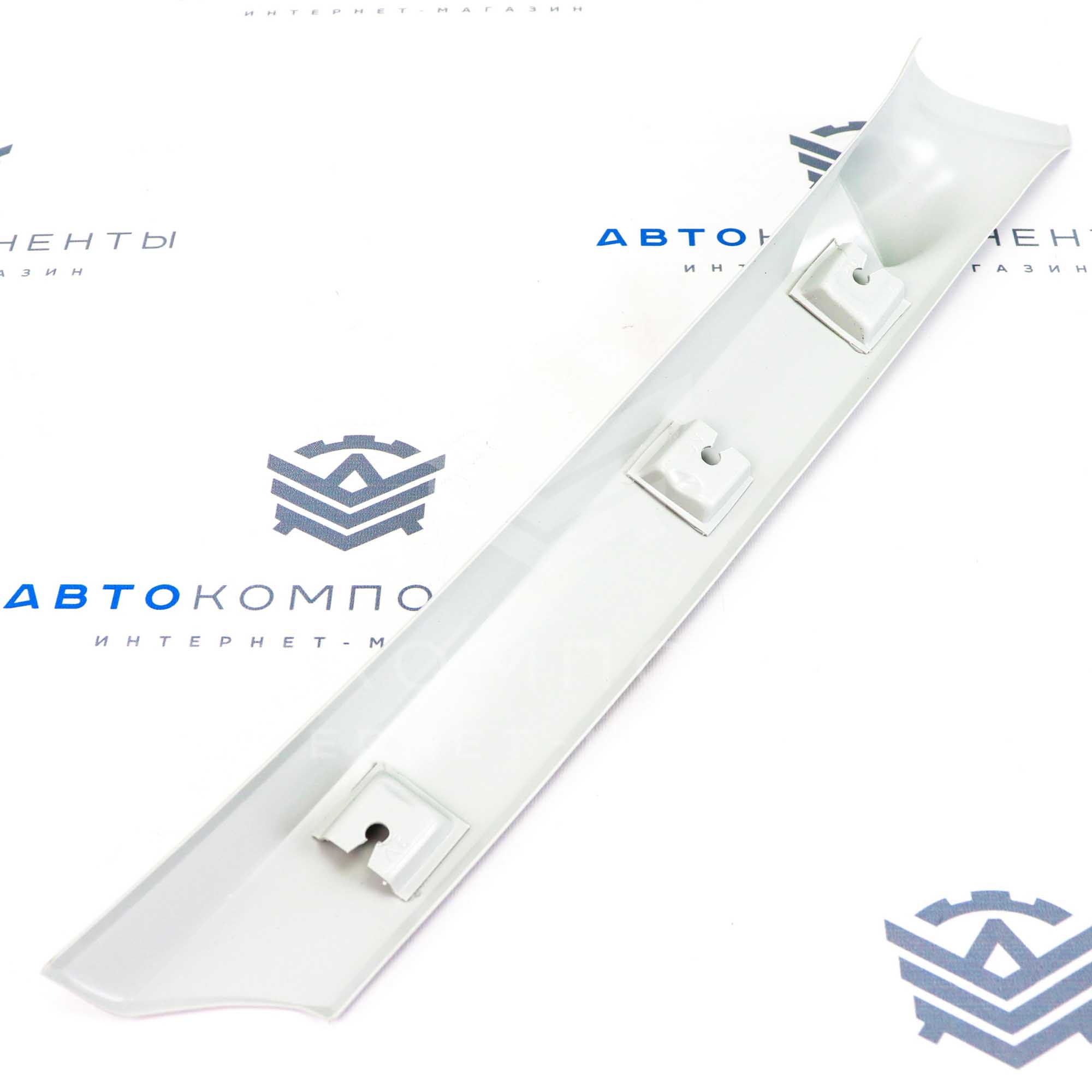 Облицовки стоек лобового стекла под рупорный твиттер Лада Приора (белые)