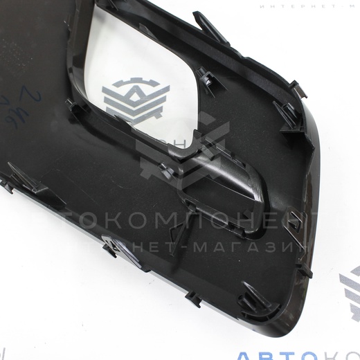 Накладка переднего бампера (правая) Лада Vesta SW cross в цвет кузова