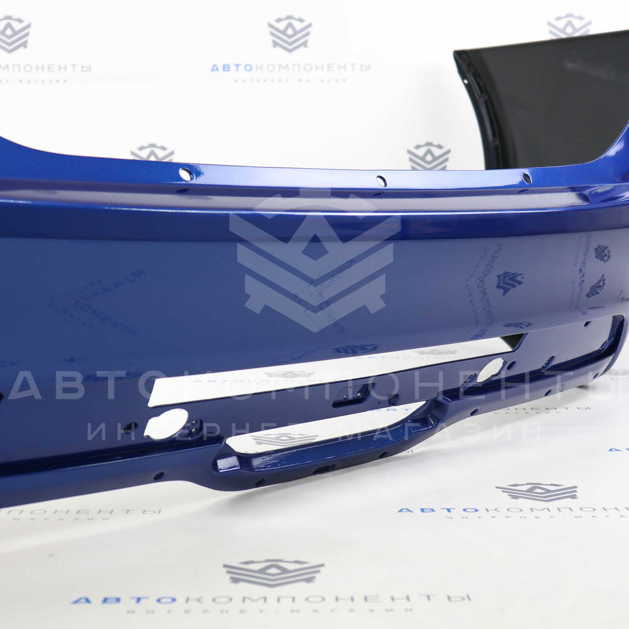 Задний бампер Лада Vesta SPORT (голый) в цвет кузова