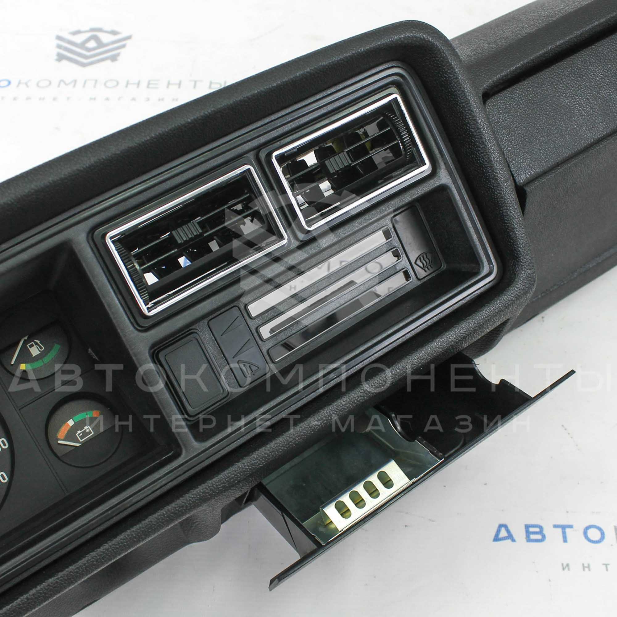 Панель (торпедо) приборов в сборе ВАЗ 2104, 2105, 2107