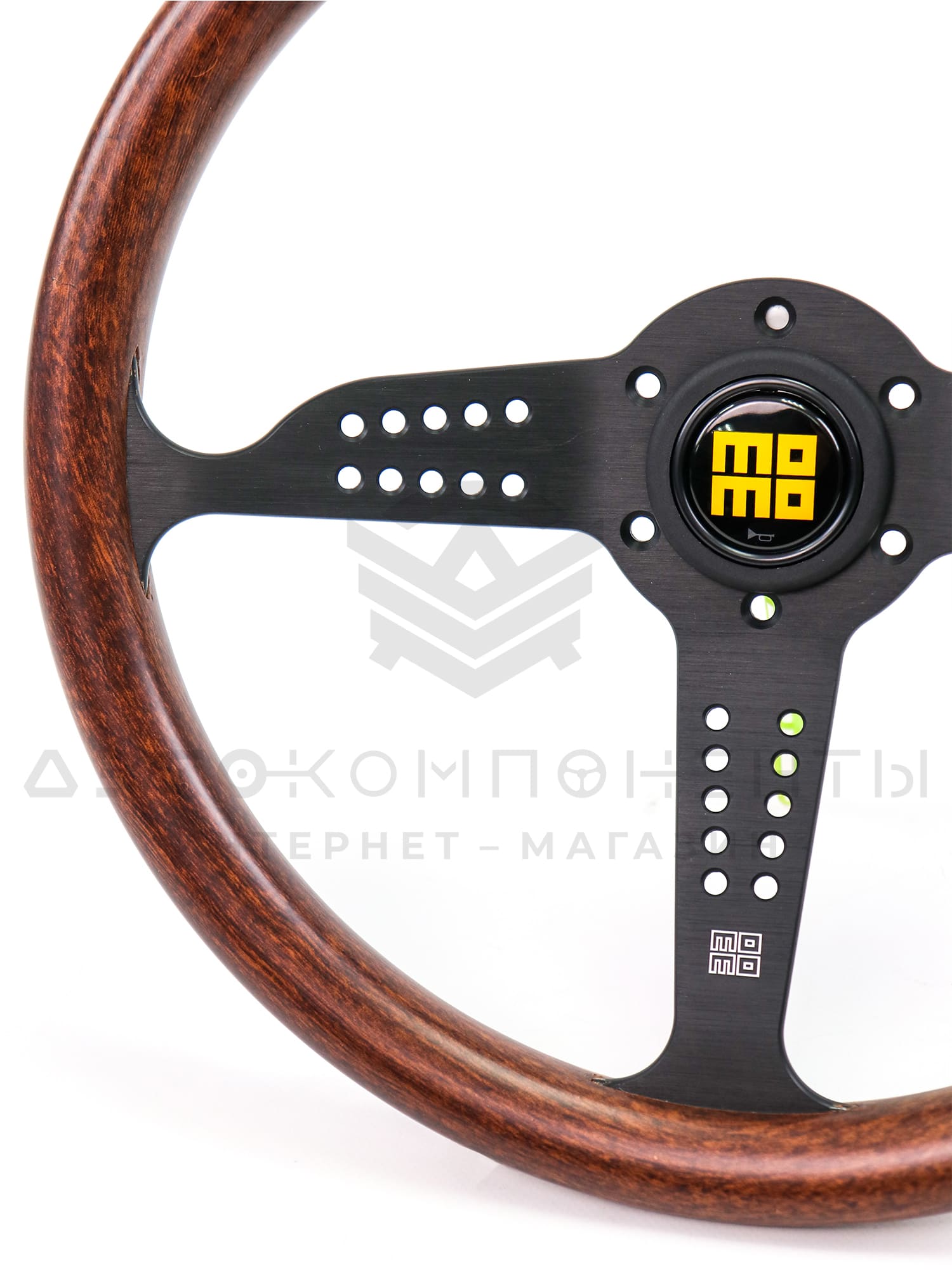 Руль спортивный (без вылета) "MOMO" Heritage Grand Prix Style (темное дерево)