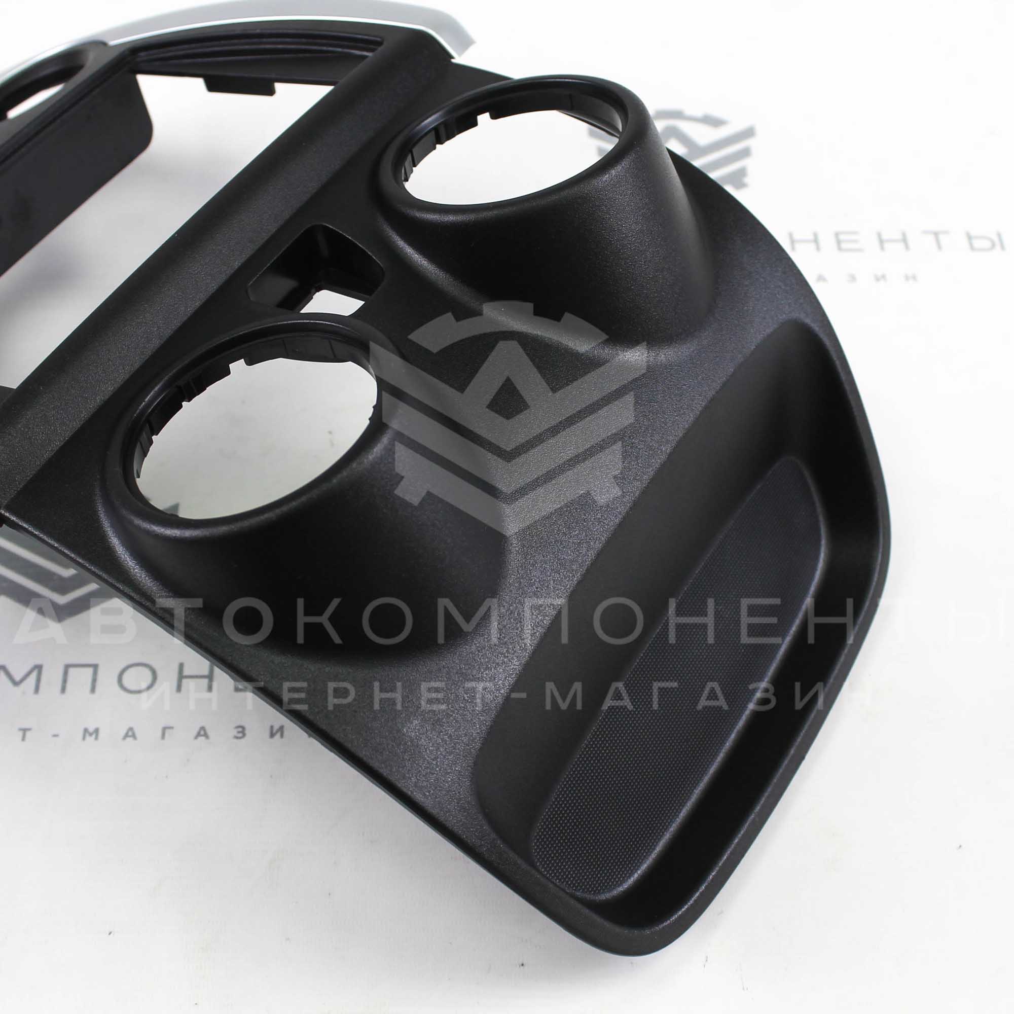 Центральная консоль 2DIN с серебристой накладкой Лада Гранта