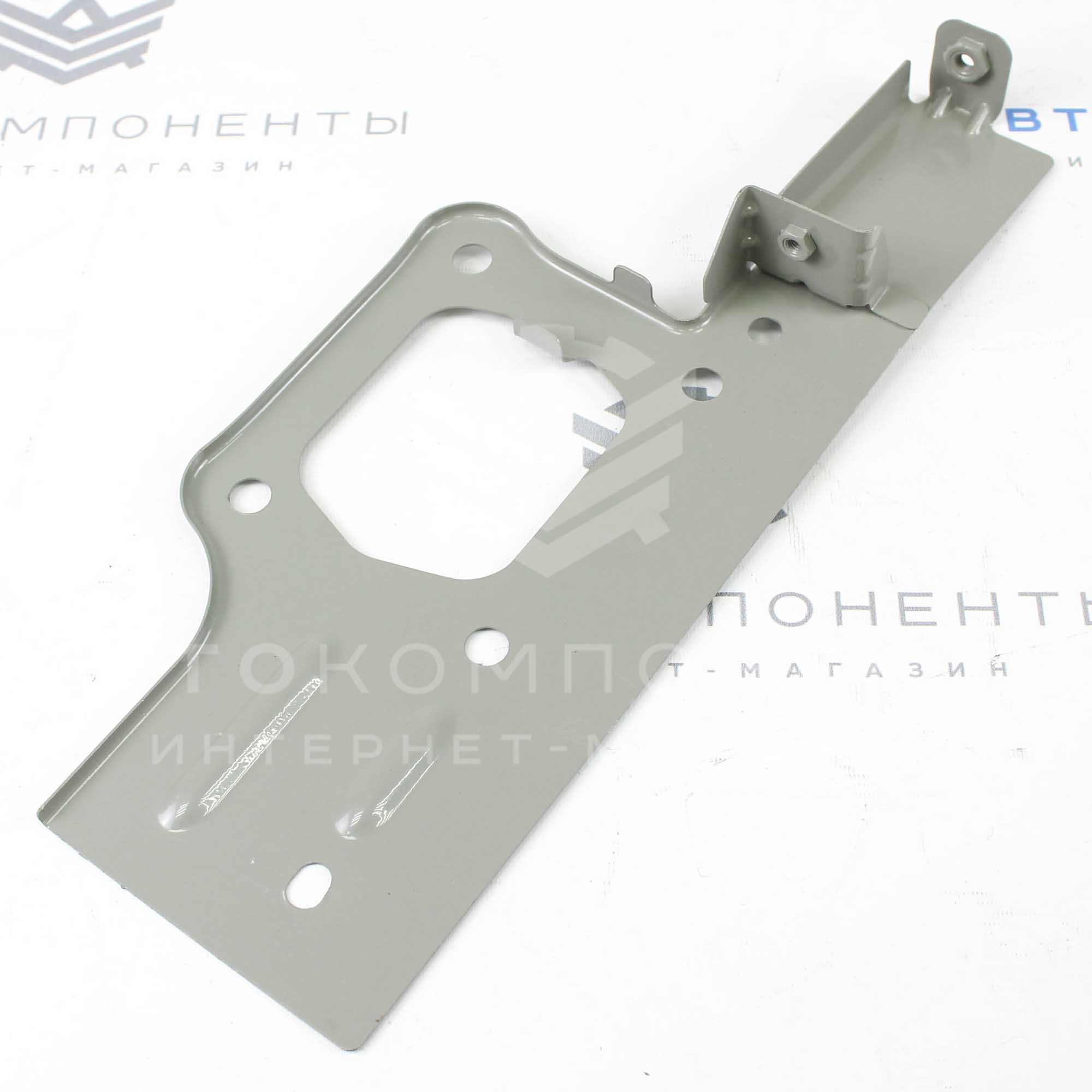 Панель рамки радиатора (левая) Лада Vesta (8450039307)