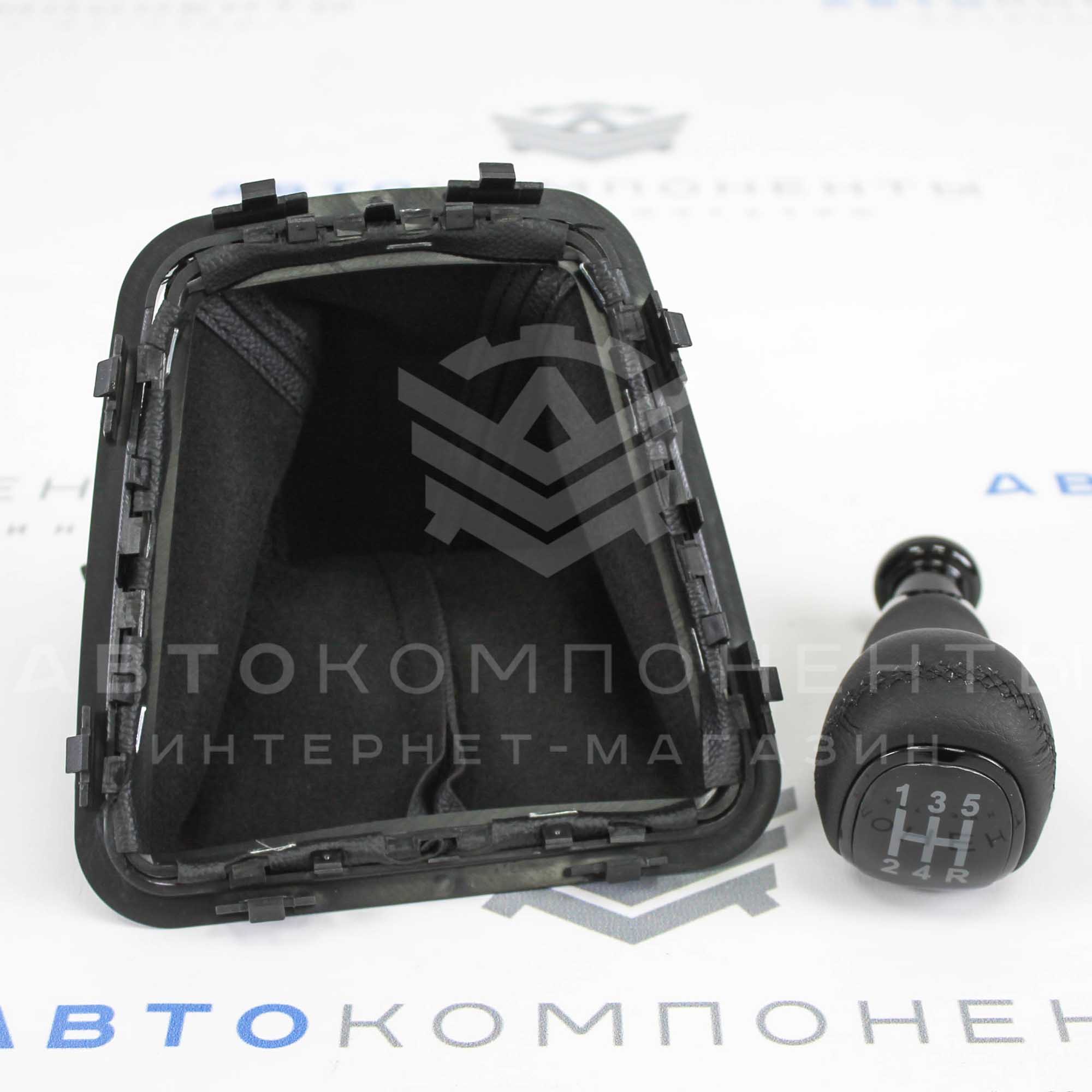 Ручка КПП с рамкой (стиль Vesta, черный лак) Лада Гранта, Калина 2 (черная нить) "Sal-Man"