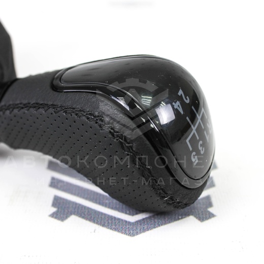 Ручка КПП (стиль Vesta, черный лак) в коже ВАЗ 2110, 2111, 2112