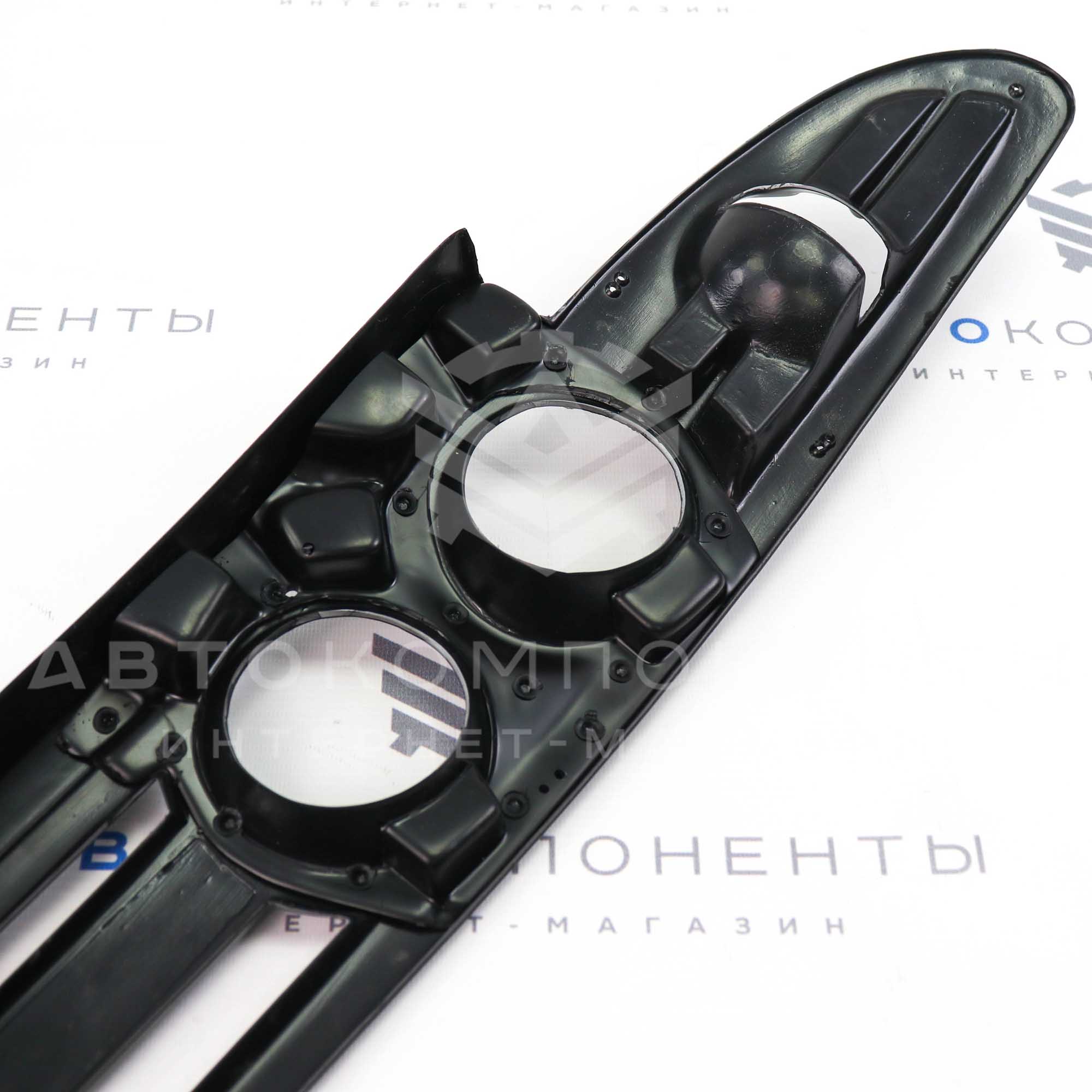 Решетка переднего бампера (нижняя) под 4 ПТФ Лада Приора