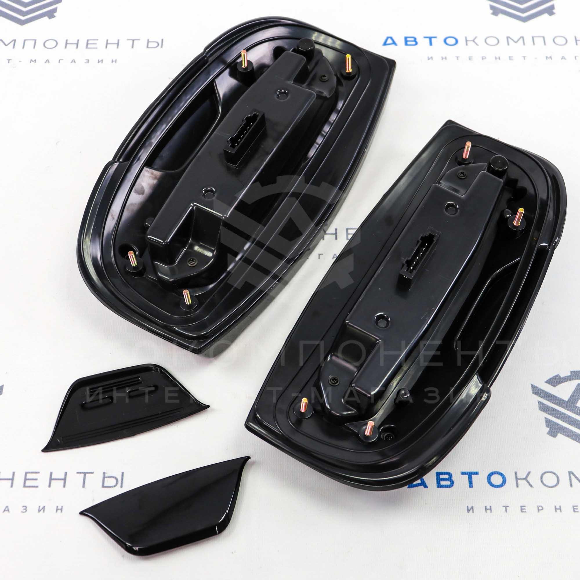 Задние фонари в стиле "Range Rover" Лада Нива Travel (тонированные)