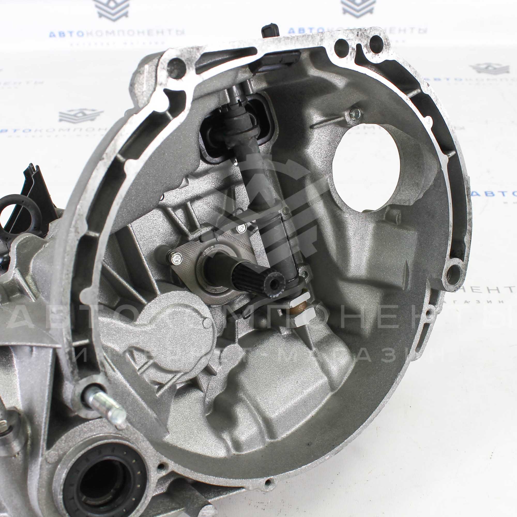 Коробка передач (КПП) в сборе ВАЗ 2110-2112 (2 шпильки крепления стартера)