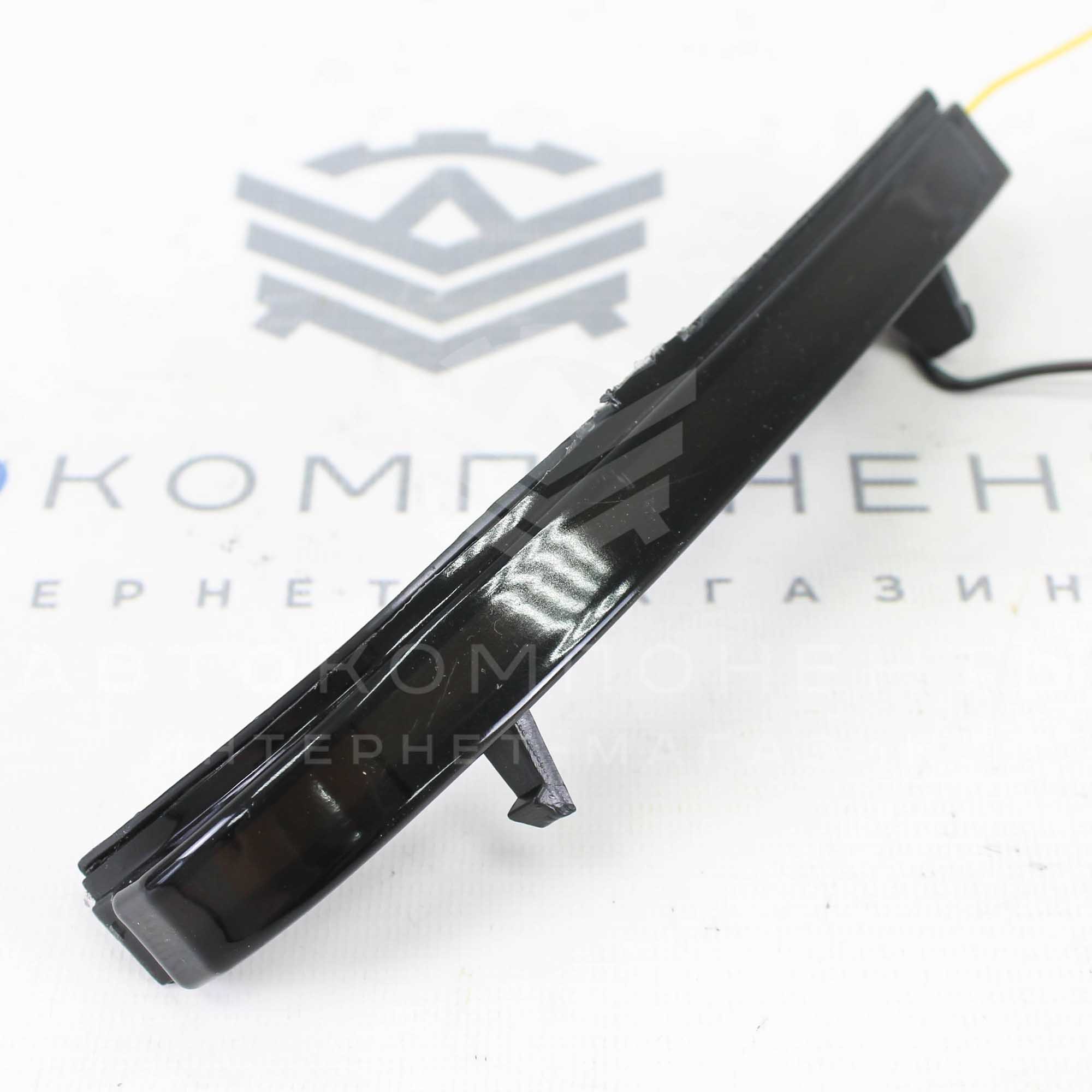 Повторители зеркал Лада Приора с бегающим поворотником "White Мульти" (тонированные) (ML084)