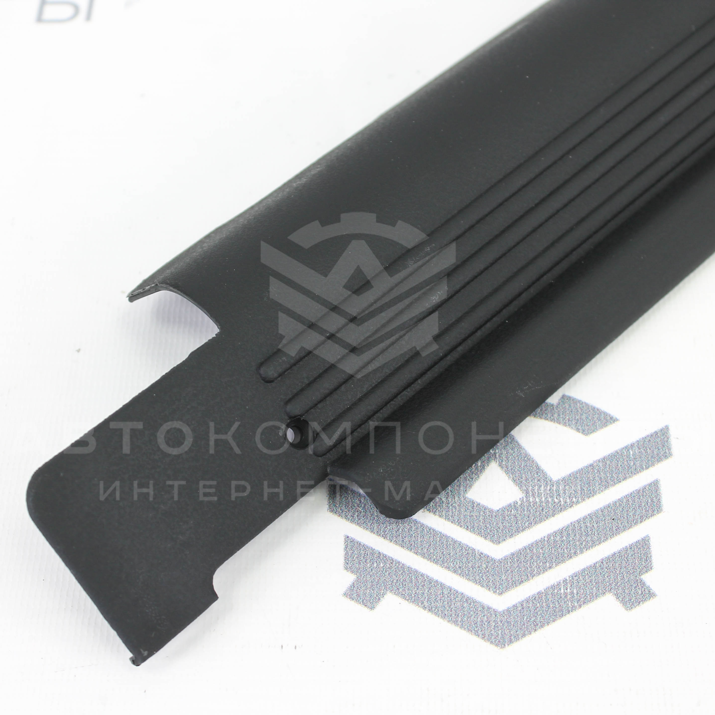 Облицовки порогов салона ВАЗ 2108, 2113