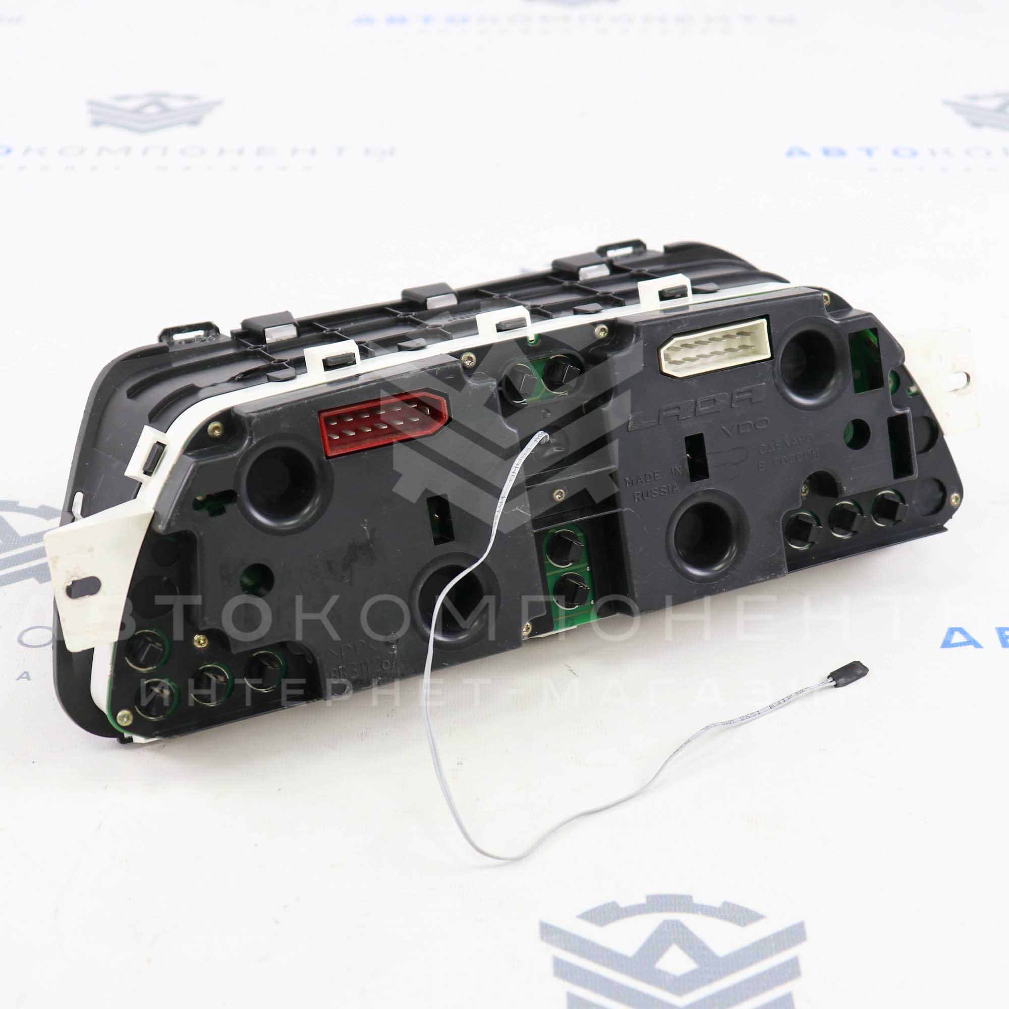 Комбинация приборов в стиле "M Perfomance" (два дисплея) ВАЗ 2110-2112, 2113-2115