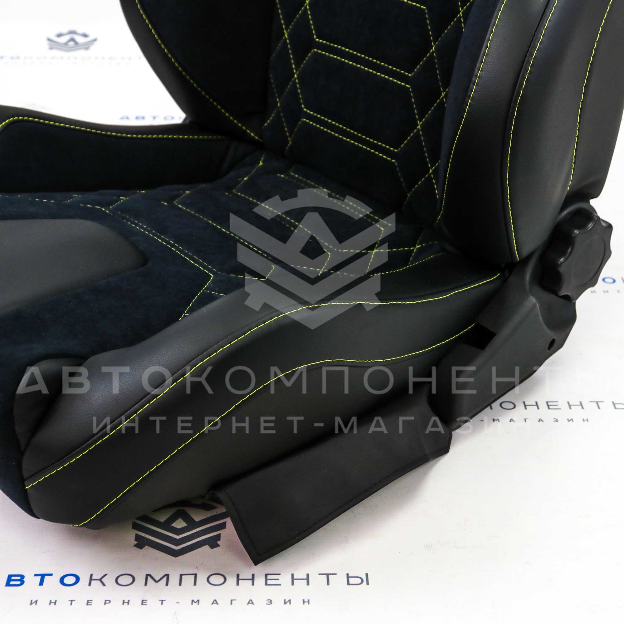 Анатомические сиденья (в сборе) с прострочкой "Кобра" Лада Калина 2 (хэтчбек)