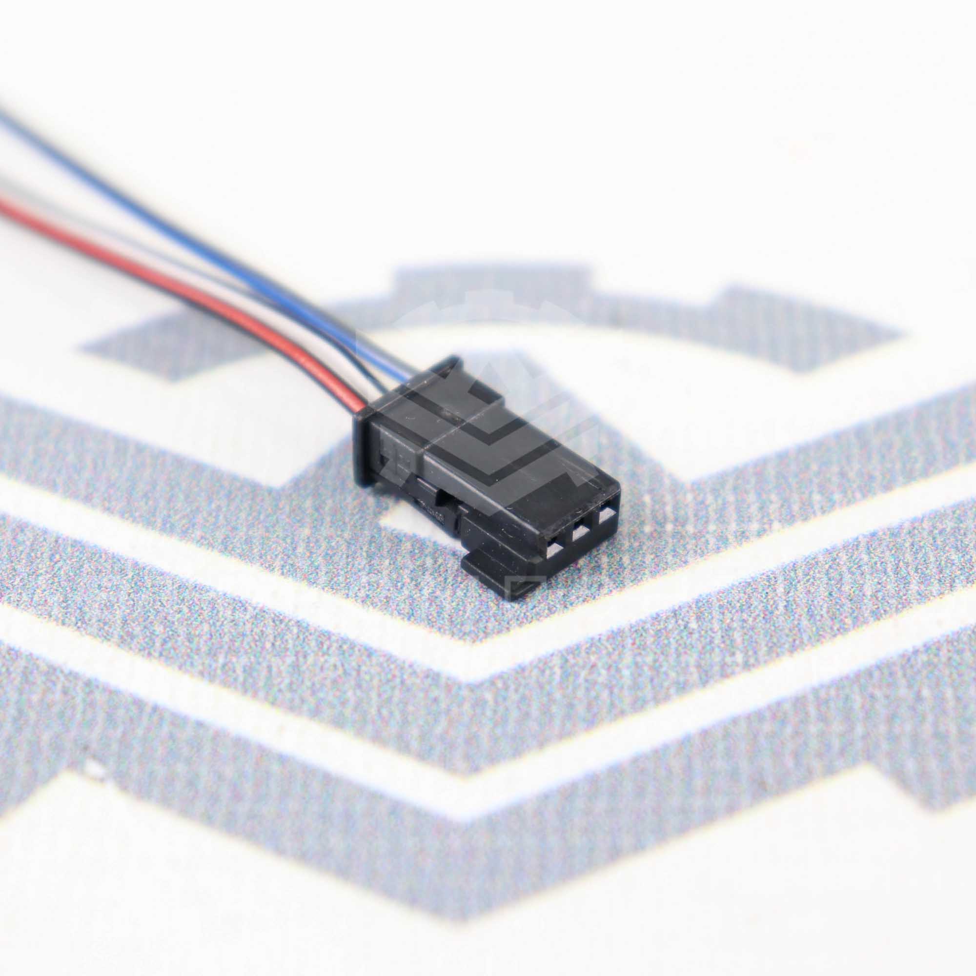 Разъем (фишка) датчика дождя Лада Приора