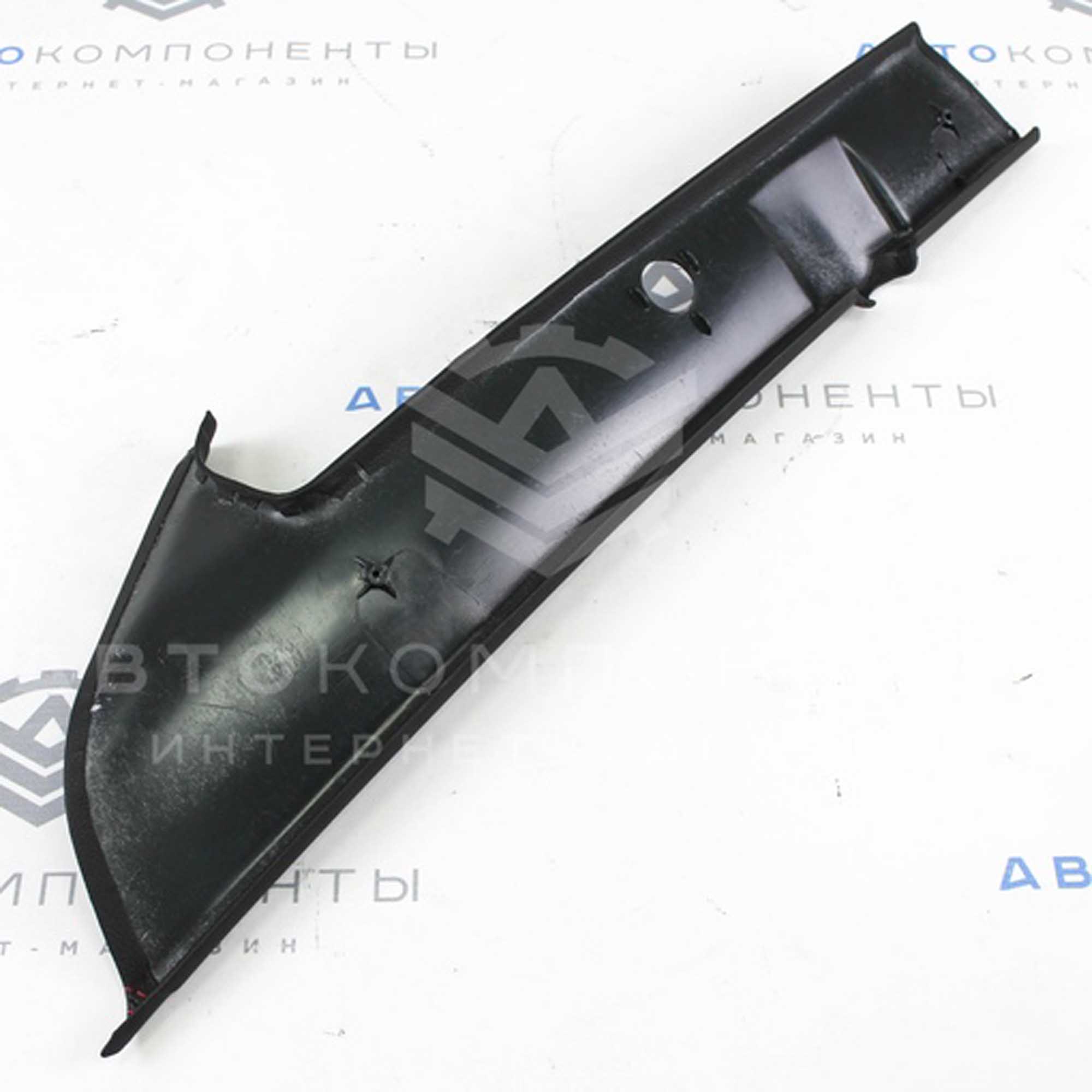 Облицовки задних стоек (в коже) ВАЗ 2109-21099, 2114-2115