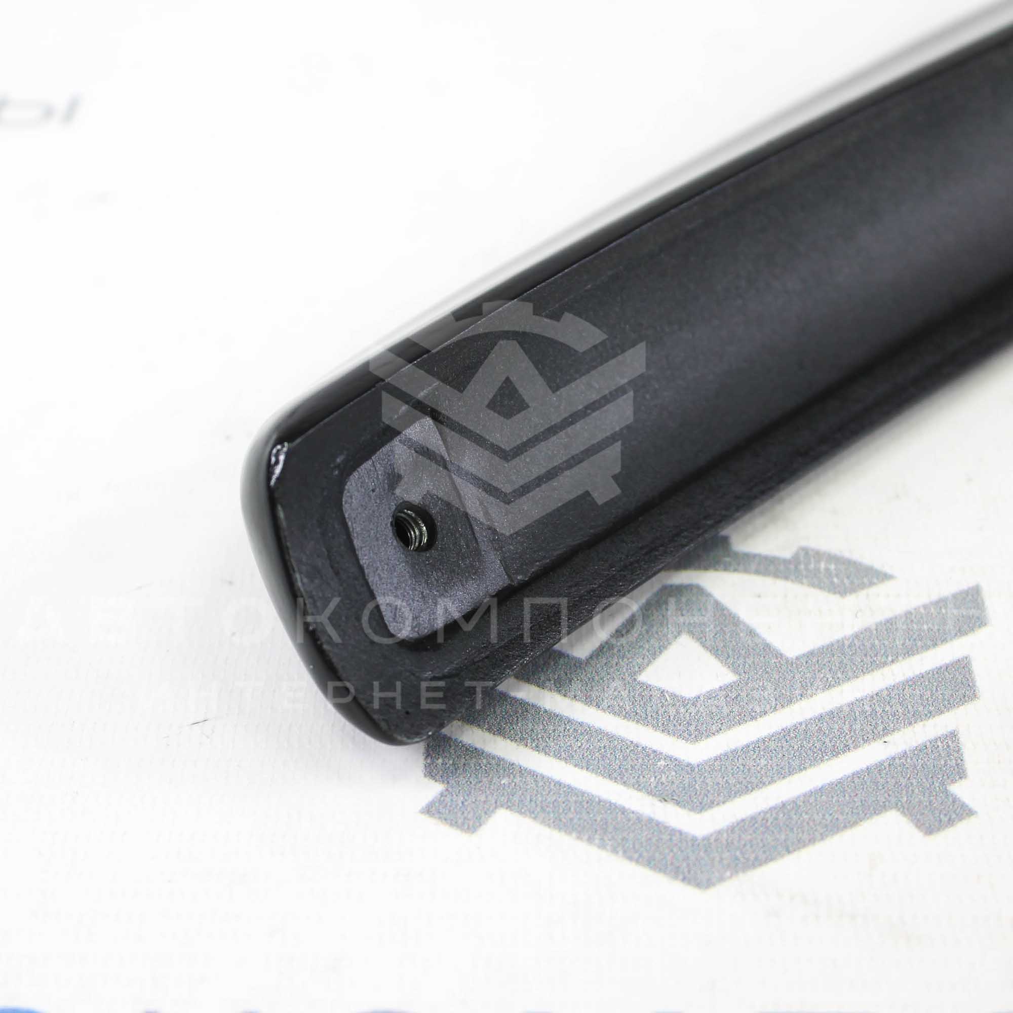 Спойлер на крышку багажника Лада Приора (хэтчбек) в цвет кузова