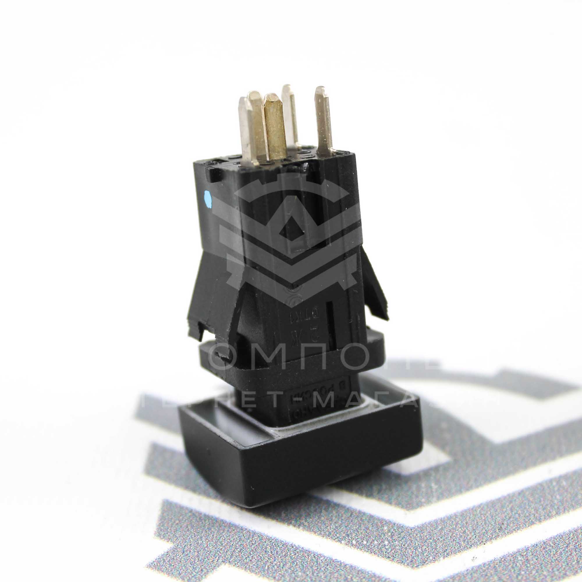 Пересвеченная кнопка передних ПТФ Лада Приора, Калина 2, Гранта, Гранта FL