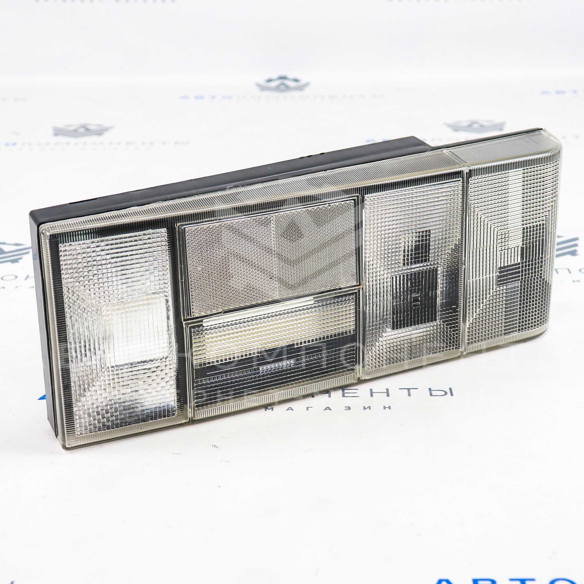 Задние фонари (корпуса) "ESCAPE" ВАЗ 2108-21099, 2113-2114 (белые)