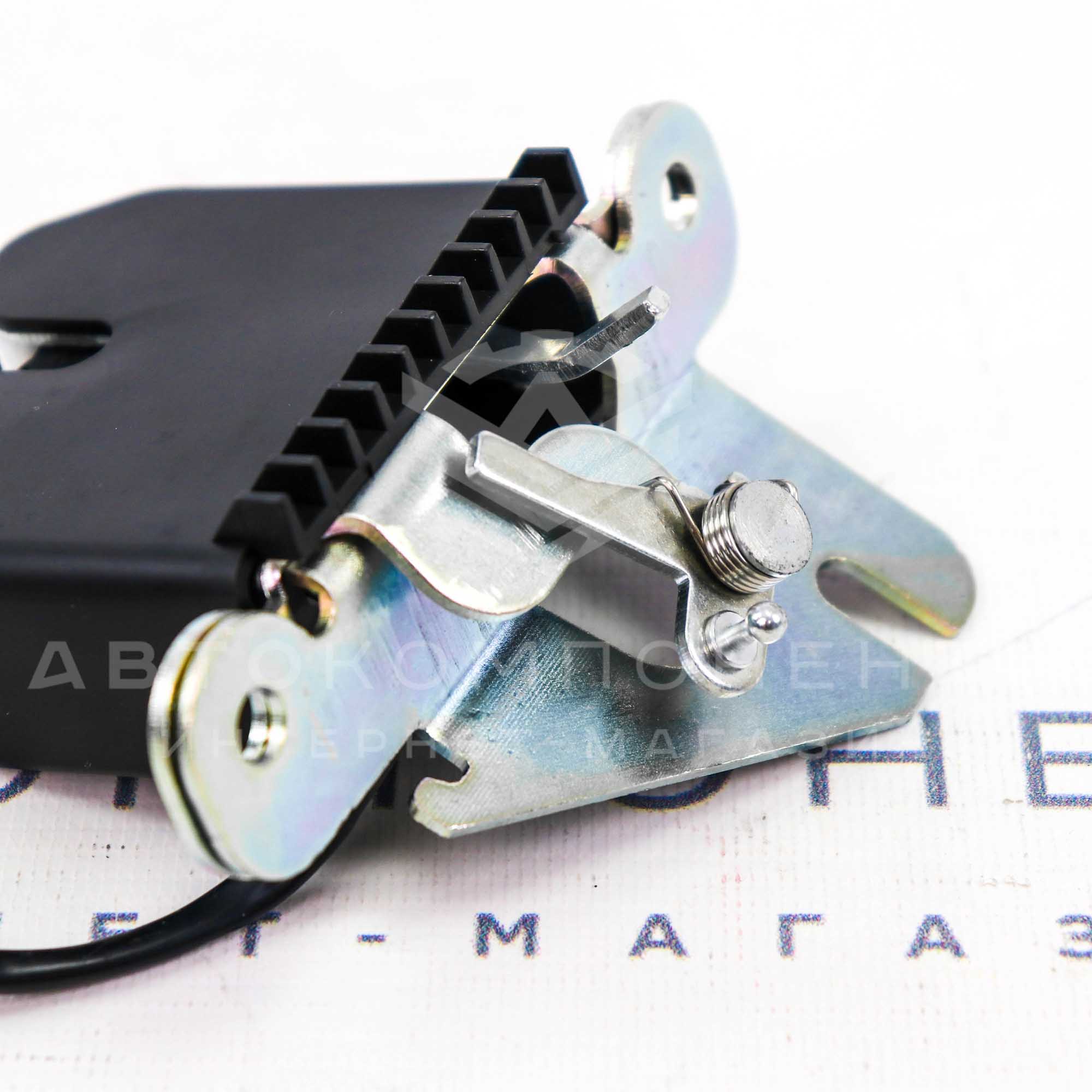 Электронный замок крышки багажника "ДААЗ" Лада Калина (седан), Приора (хэтчбек) (1118 5606010 10)