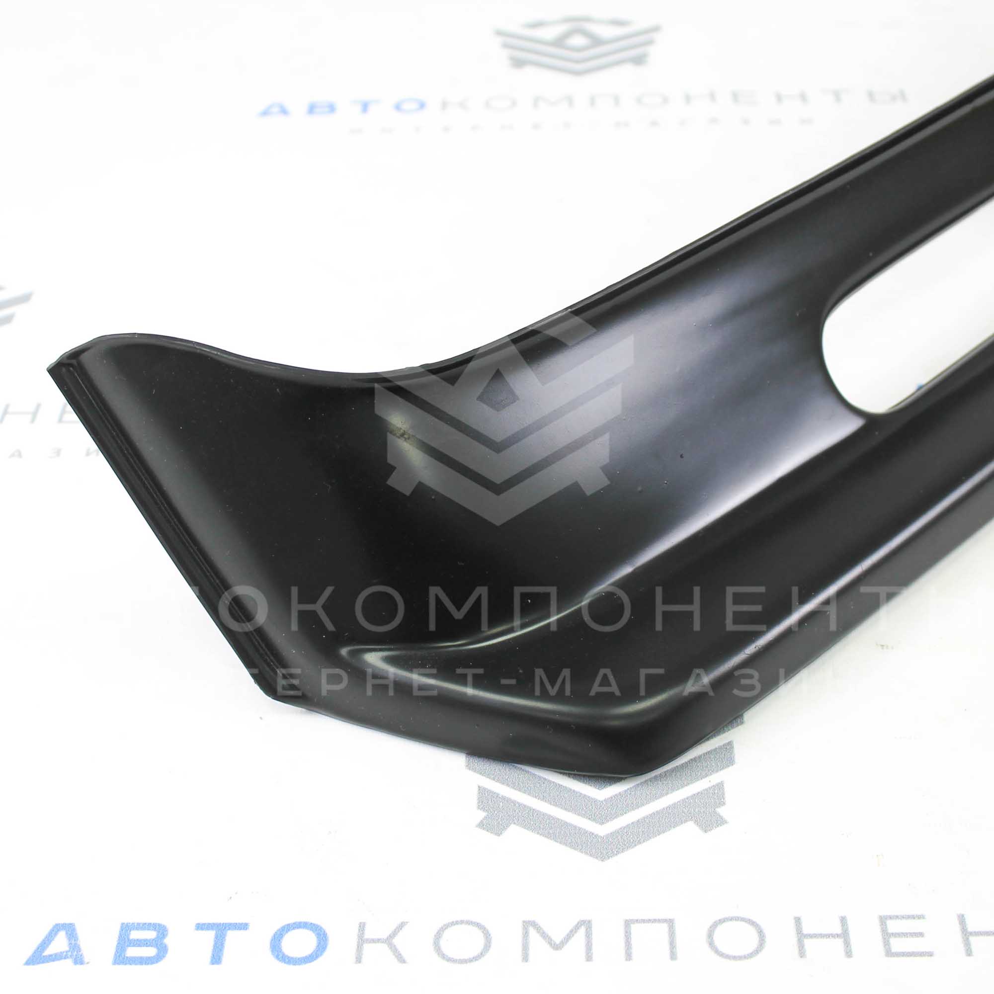 Губа (юбка) переднего бампера "Вихур" с отверстиями ВАЗ 2101-2107 (гладкая)