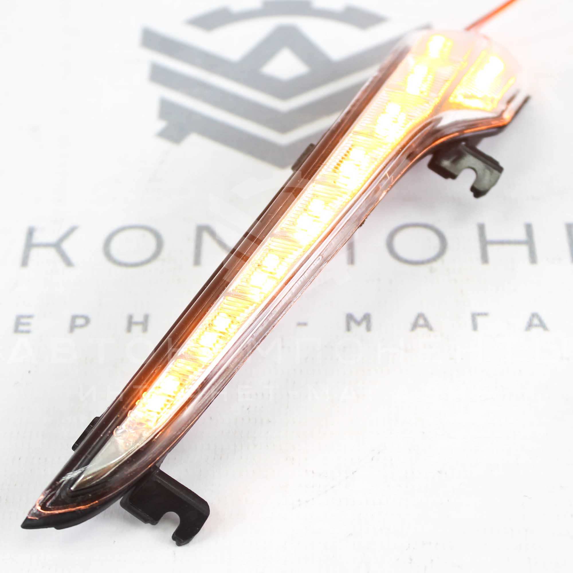 Повторители зеркал с бегающим поворотником "Sal-Man" (хром) Лада Гранта, Калина 2