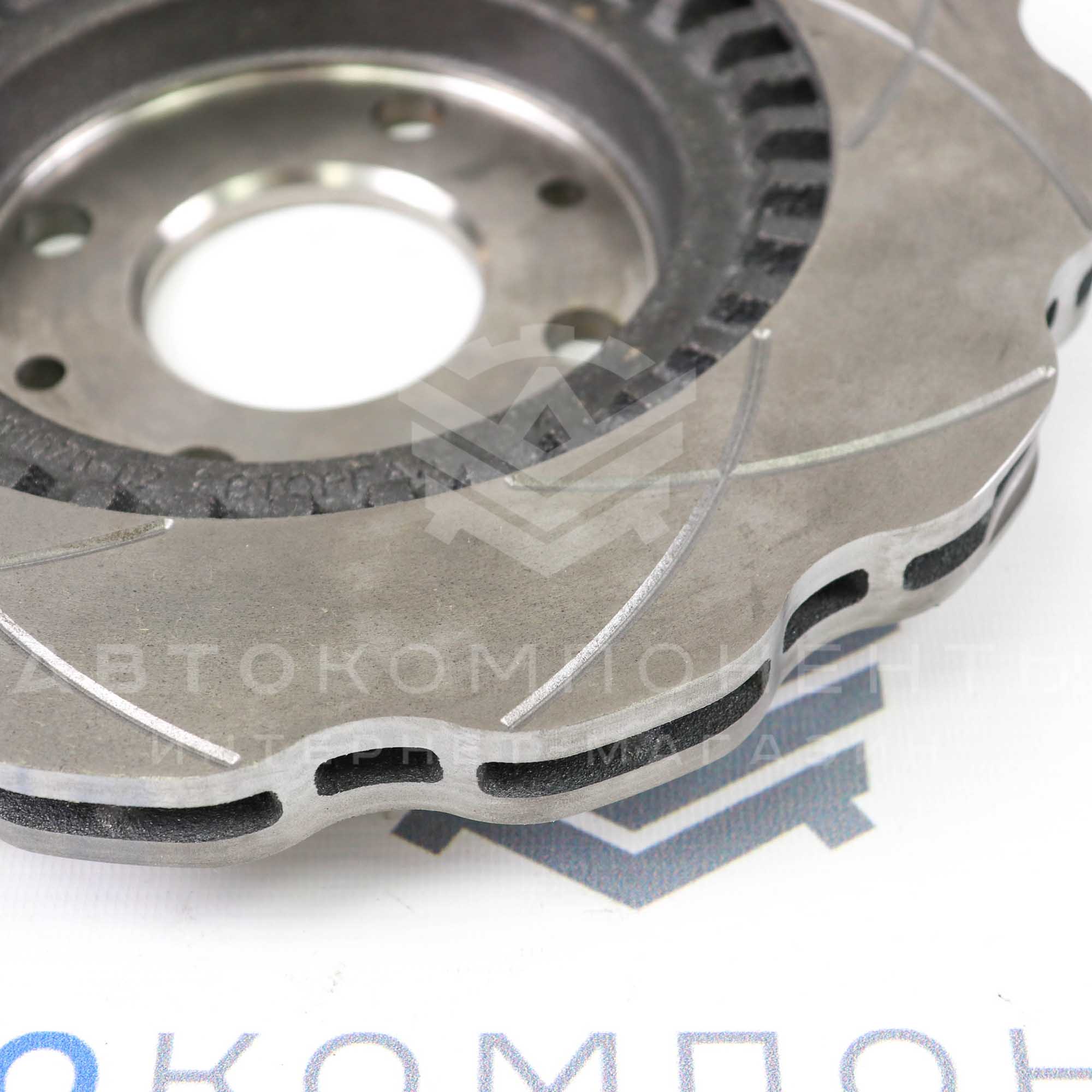 Тормозные диски "Audi RS6" с насечками (аналог) ВАЗ 2110-2112, Гранта, Калина, Приора