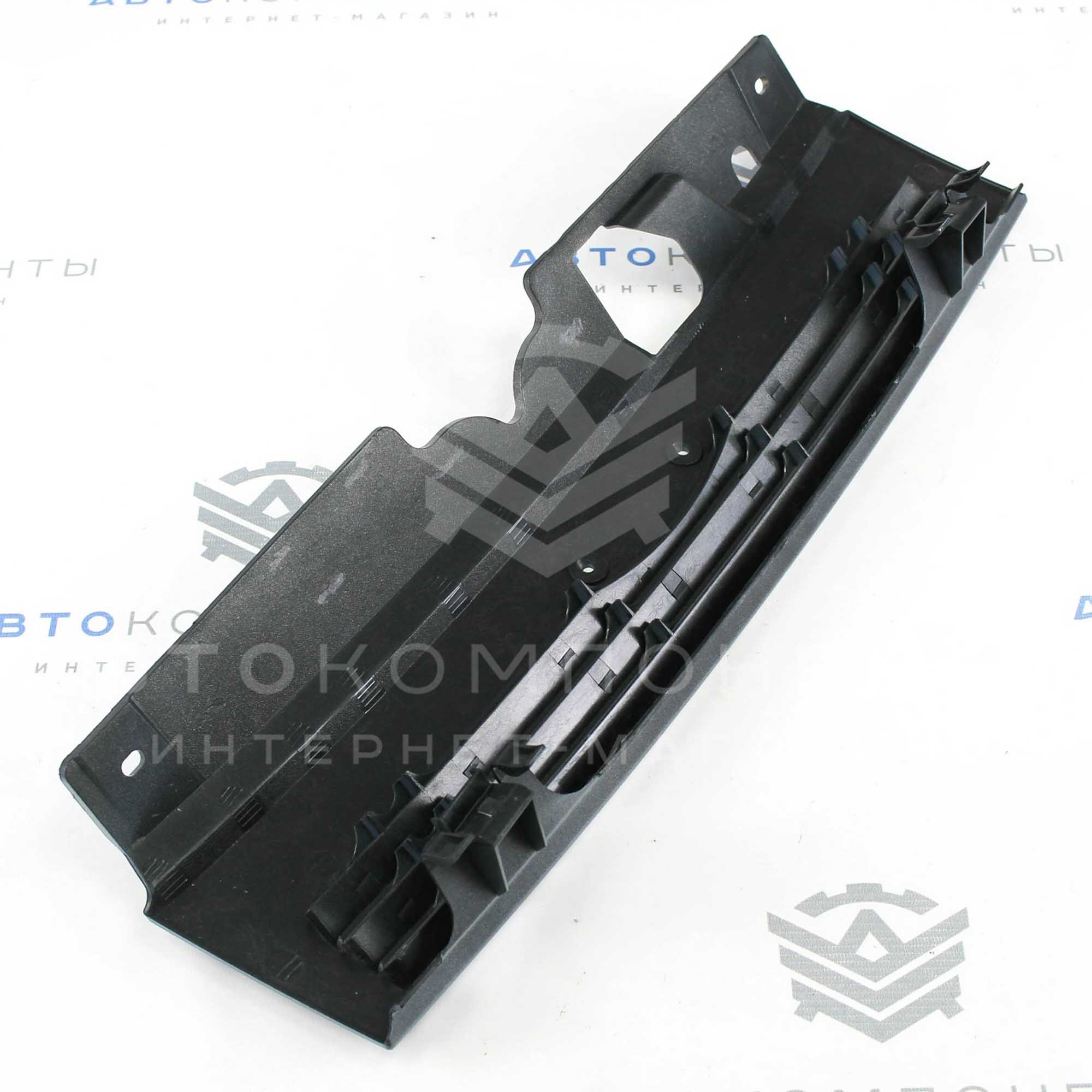 Решетка радиатора (нового образца) ВАЗ 2110-2112 в цвет кузова