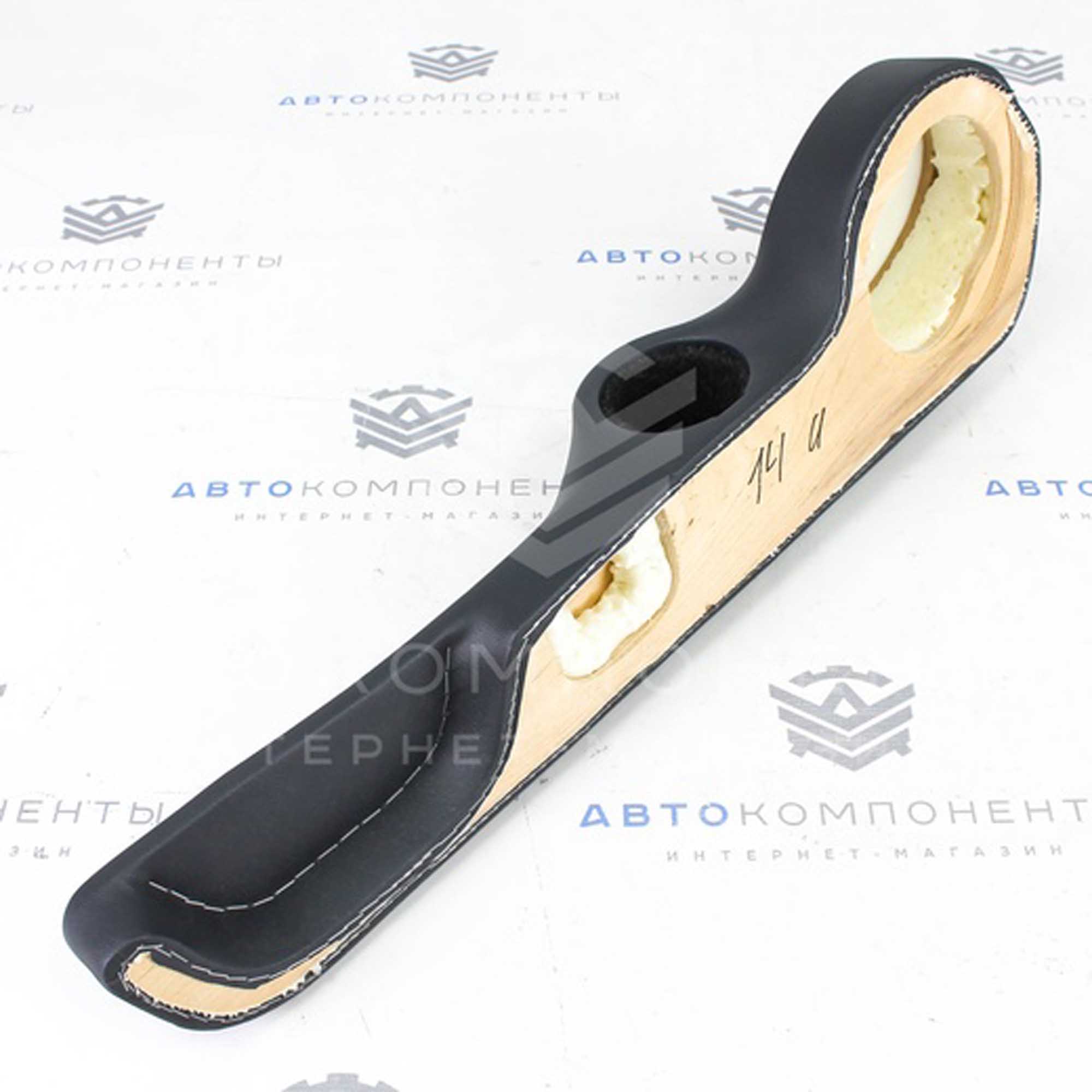 Подиумы (под 16 динамики) ВАЗ 2114 (с карманом, с подстаканником)