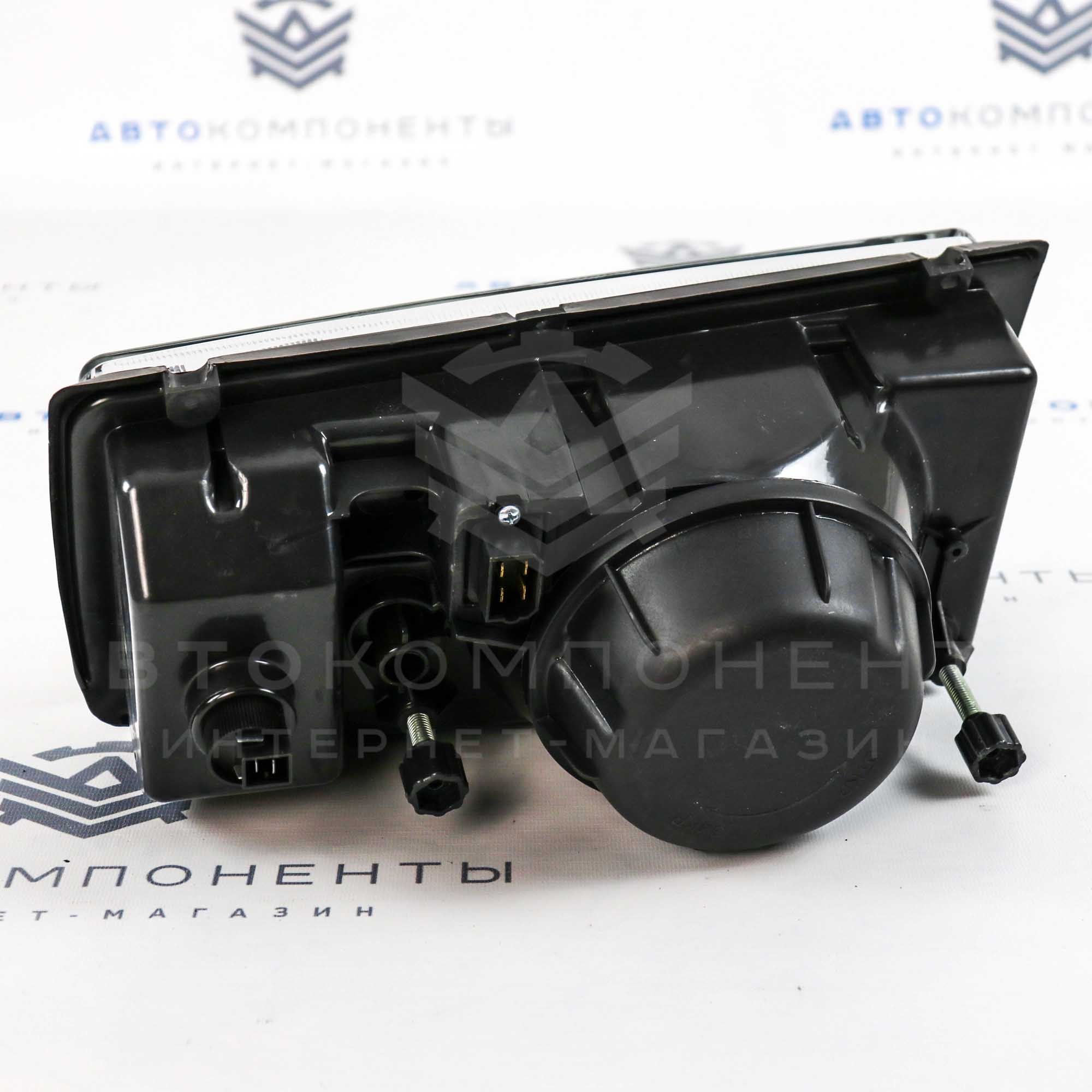 Фары с круглыми линзами (черная маска, белые поворотники) ВАЗ 2104, 2105, 2107