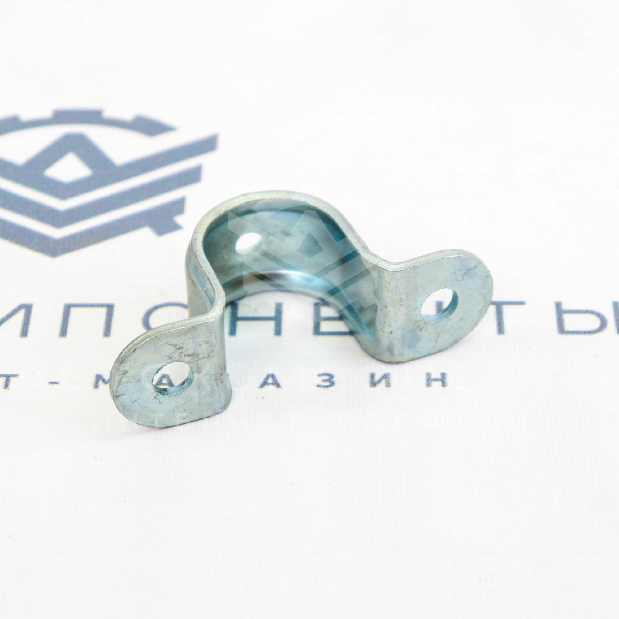 Кронштейн (скоба) втулки стабилизатора (оригинал) Лада Vesta, X-Ray (8450006749)