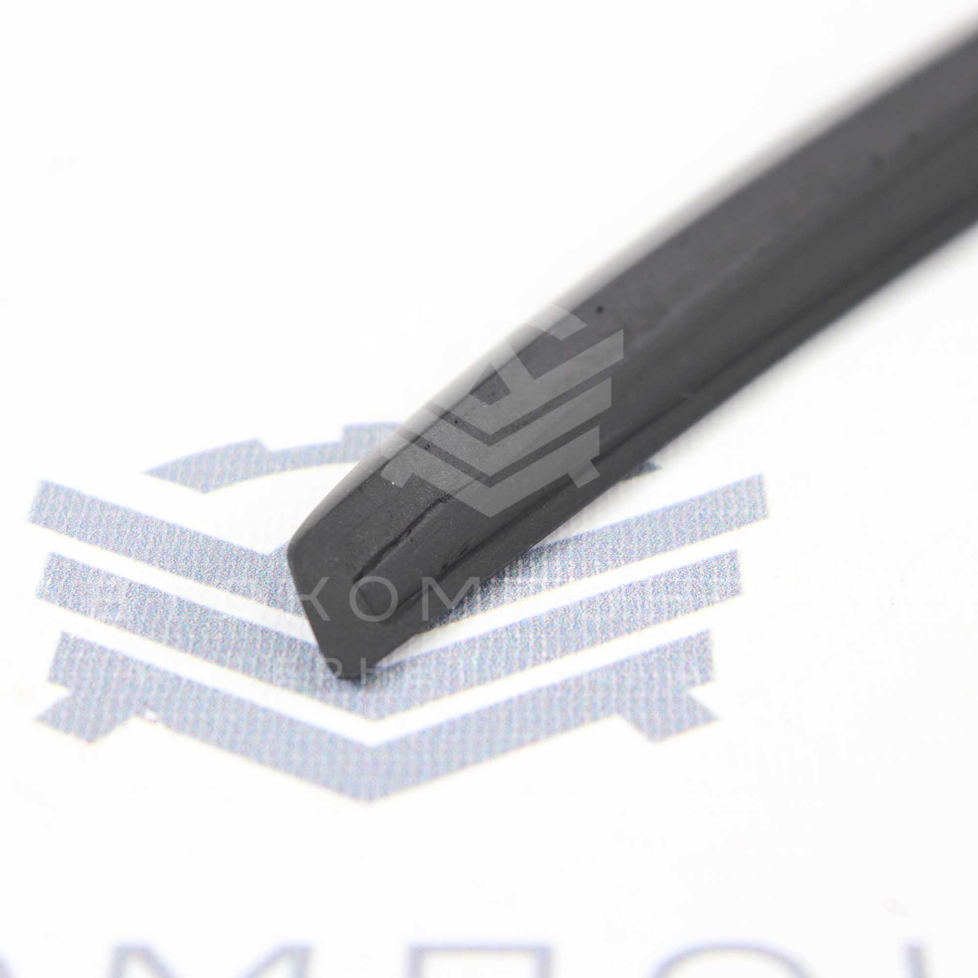 Лип-спойлер узкий (черный мат) Лада Гранта (седан)