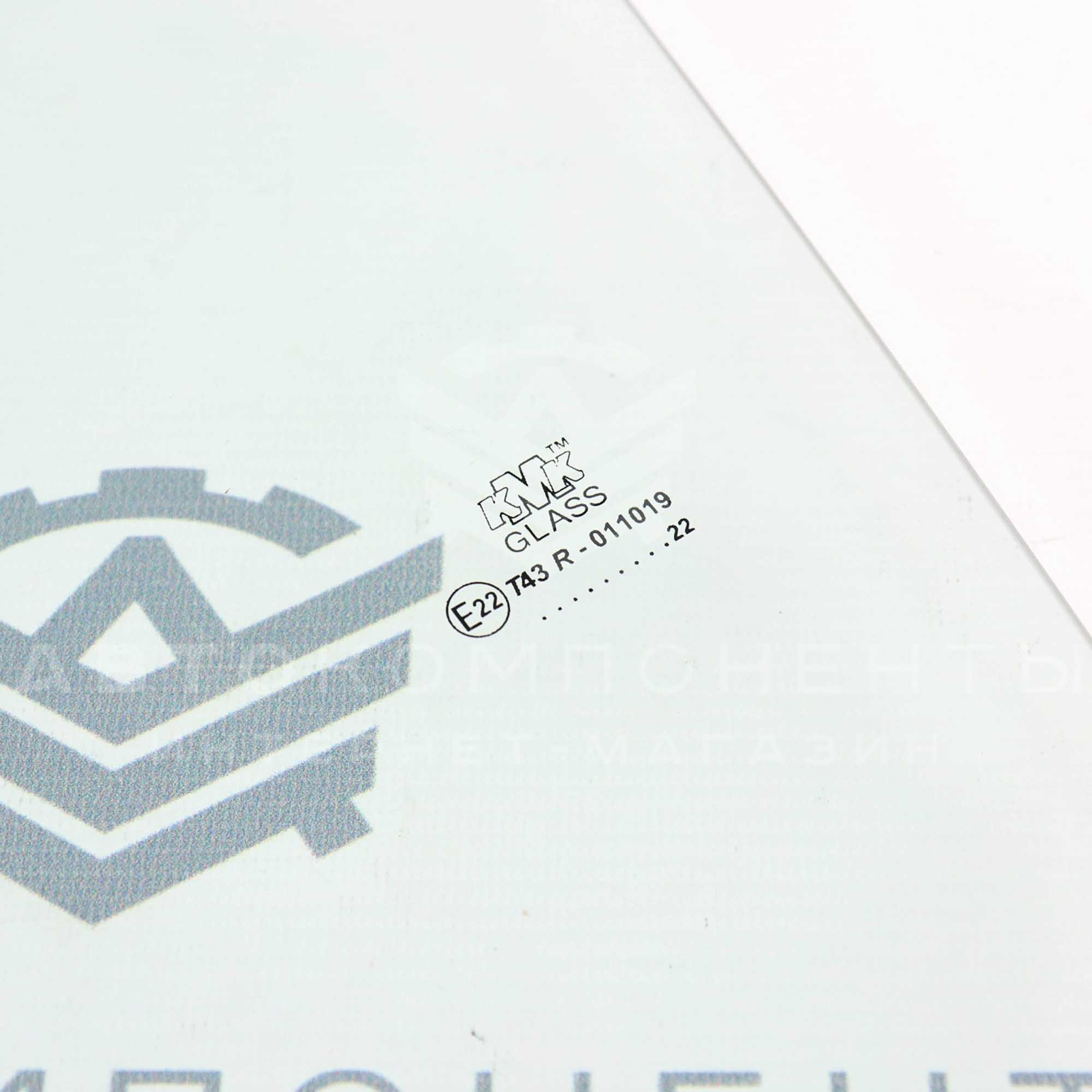 Передние боковые стекла Лада Приора Передние боковые стекла Лада Приора