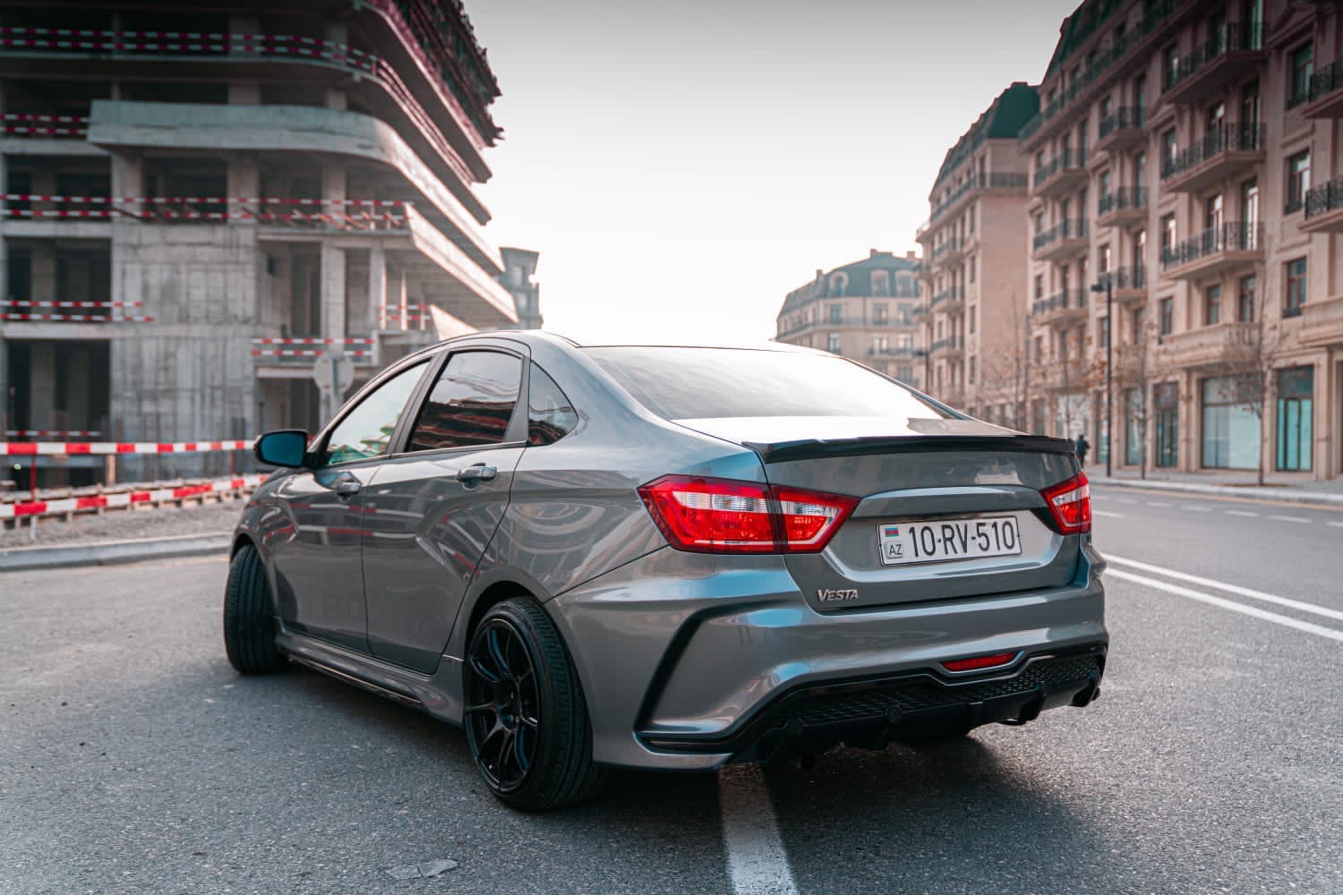 Купить Задний бампер Лада Vesta X-MUG в цвет кузова - магазин komponentavto.ru