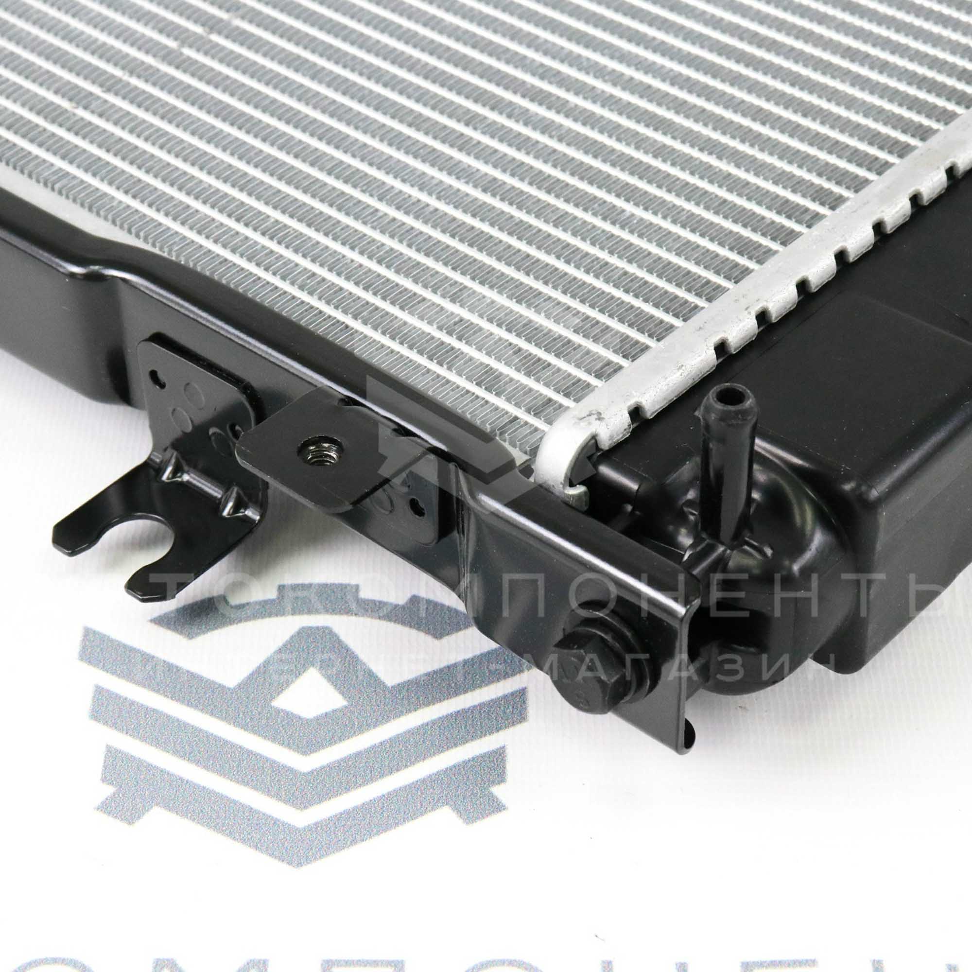 Радиатор охлаждения двигателя Лада Гранта (без кондиционера)