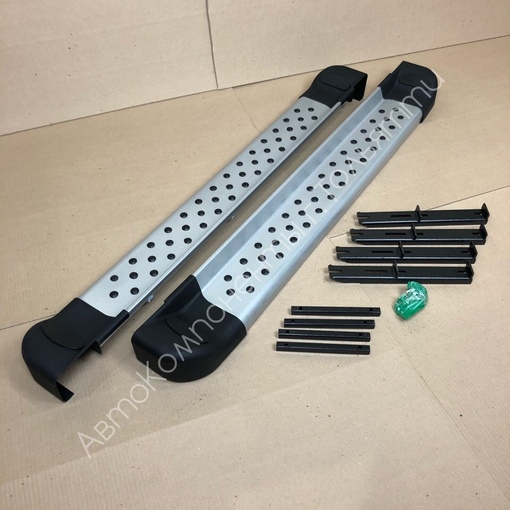 Пороги "БМВ стиль" Лада Нива 4Х4 3D (серые, без подсветки)