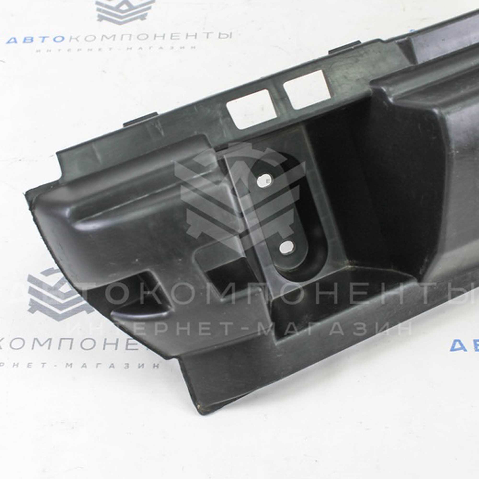 Усилитель заднего бампера ВАЗ 2115