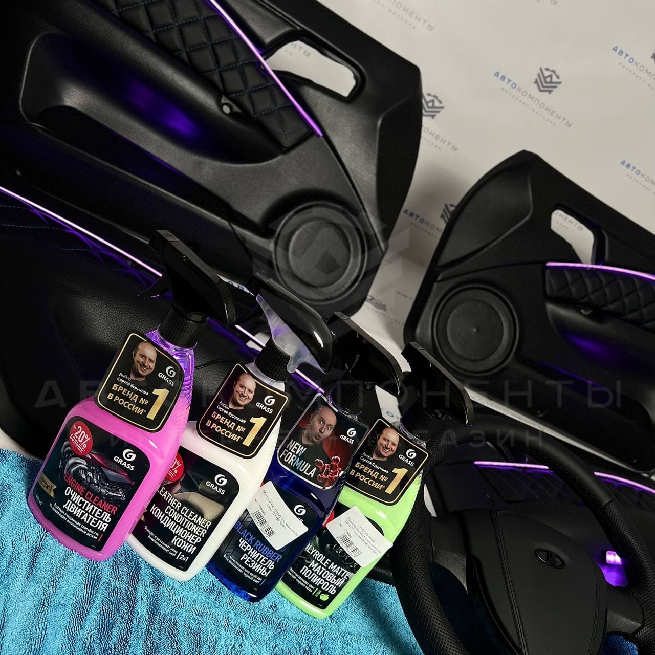 Комплект салона в коже (Евро-обшивки + контурная подсветка) ВАЗ 2110-2112