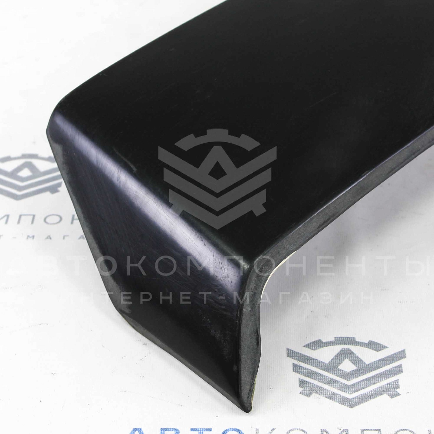 Спойлер в стиле Mercedes Лада Нива 4X4 в цвет кузова