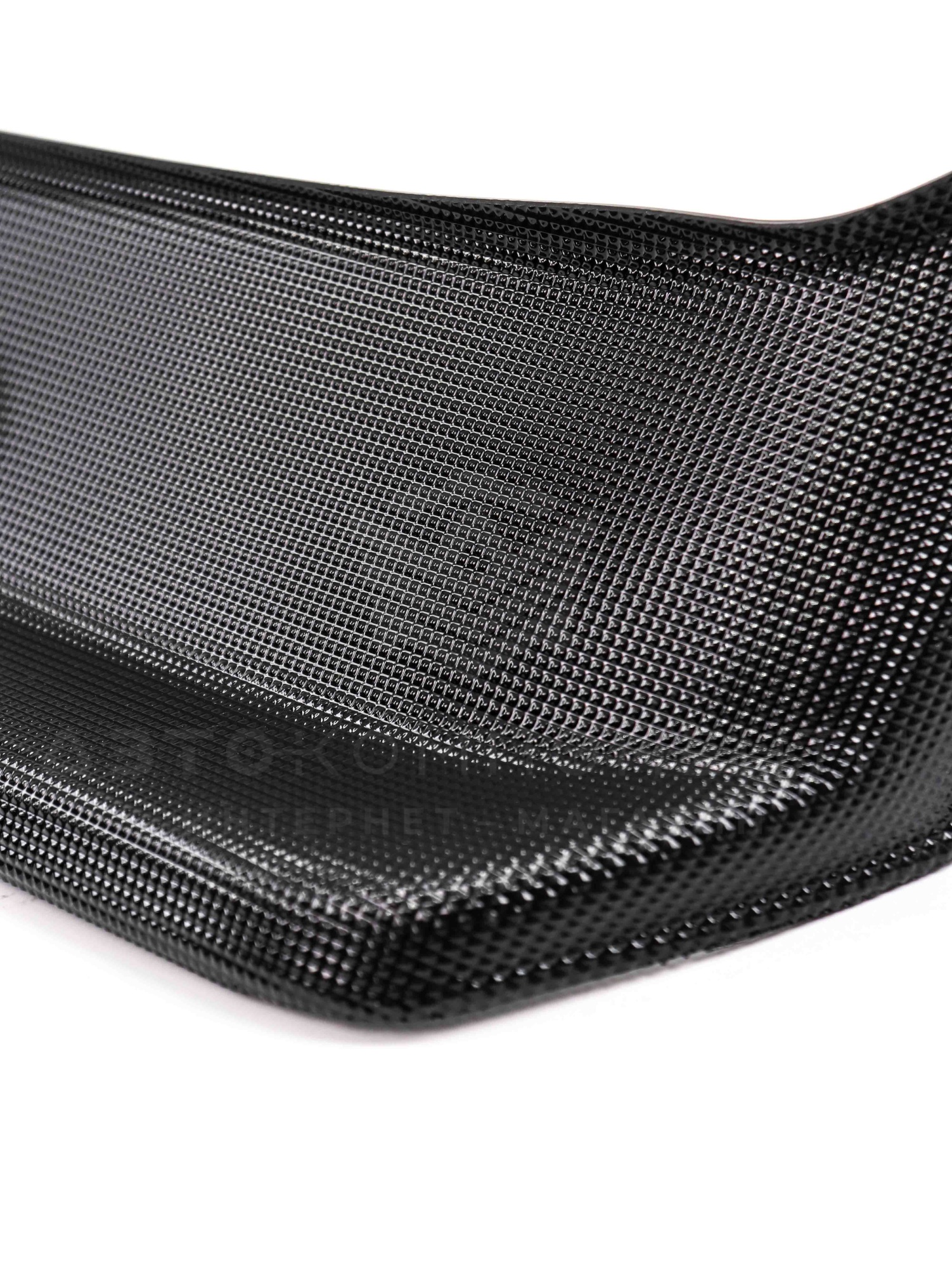 Губа (юбка) переднего бампера "Вихур" без отверстий ВАЗ 2101-2107 (пиксель)