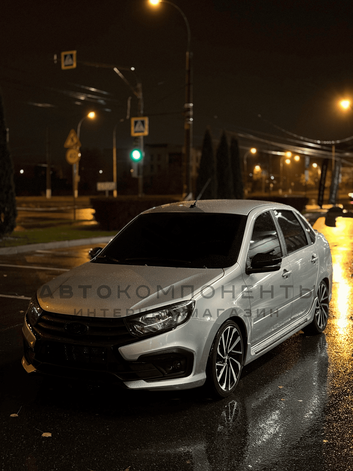 Оригинальный передний бампер Лада Гранта FL Drive Active (Спорт) в цвет кузова