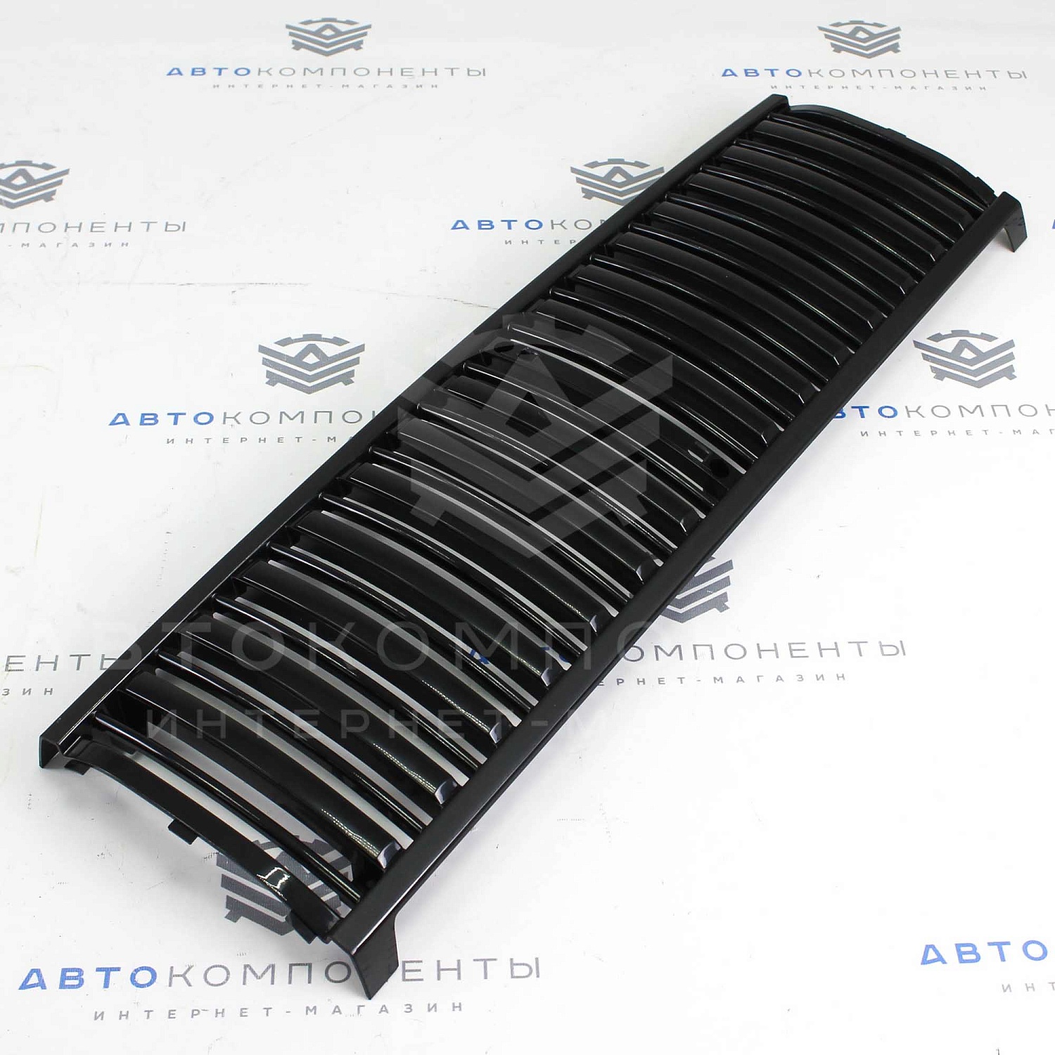 Решетка радиатора "Армения" (из 3х частей) Лада Нива 4х4 (черный глянец)