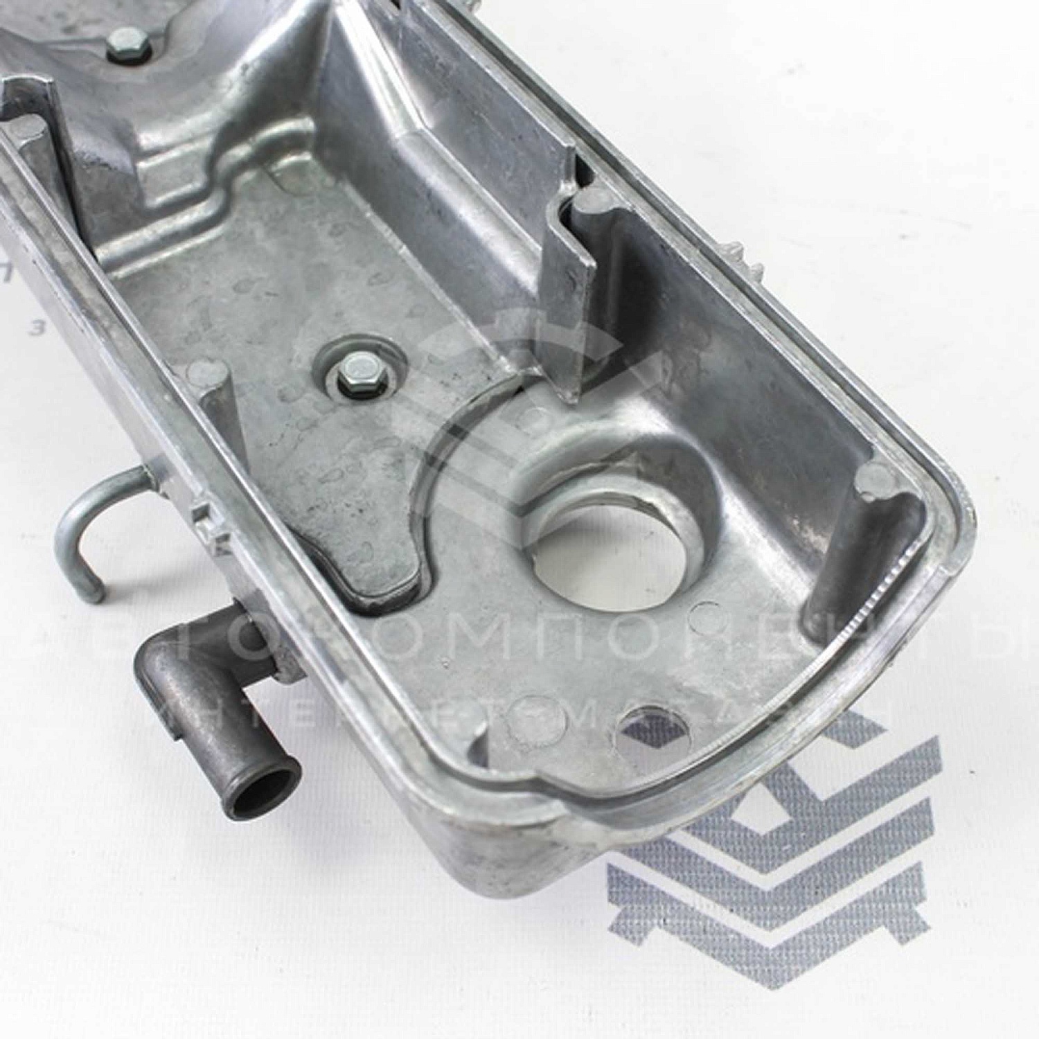 Крышка головки блока (клапанная) ВАЗ 2110-2112