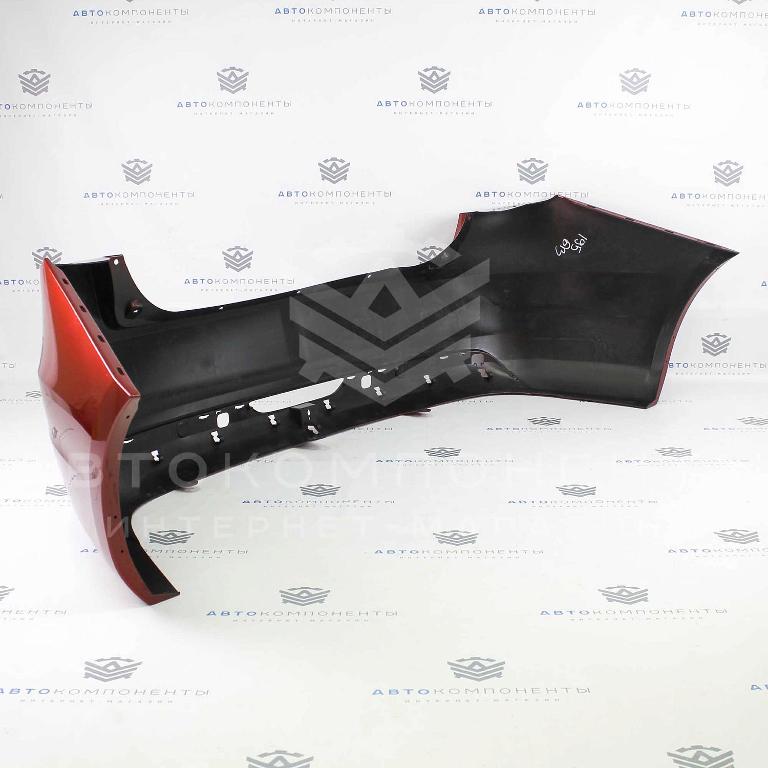 Задний бампер Лада Vesta в цвет кузова