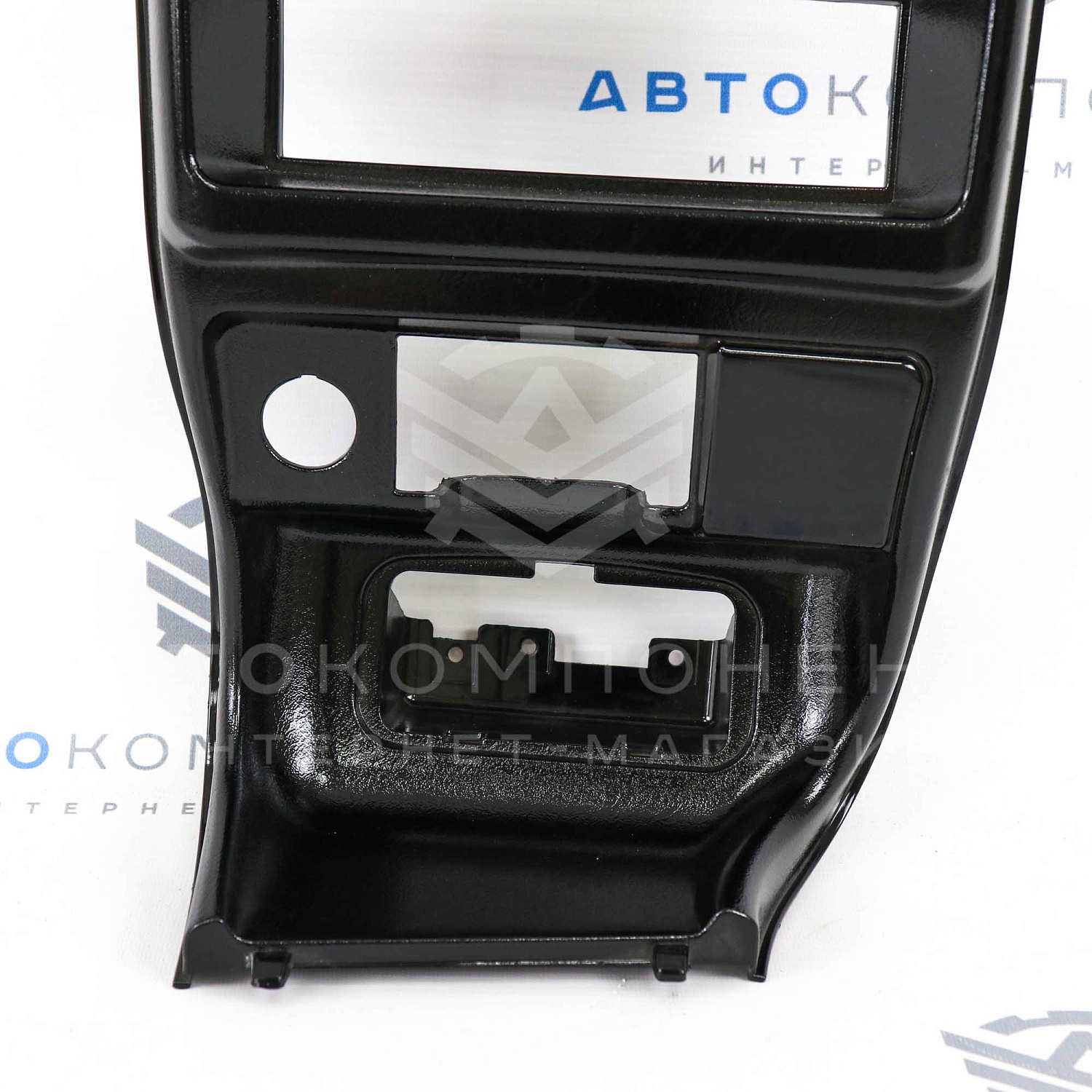 Центральная консоль ВАЗ 2113, 2114, 2115 (черный лак)