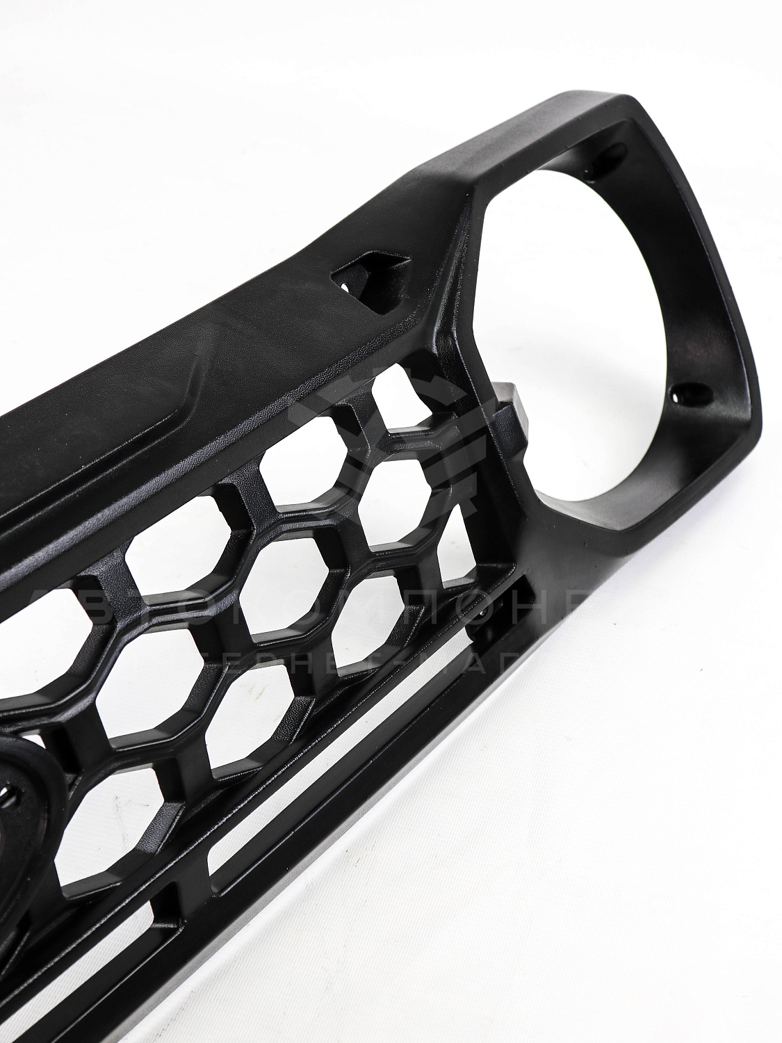 Решетка радиатора "Titan" Лада Нива 4х4