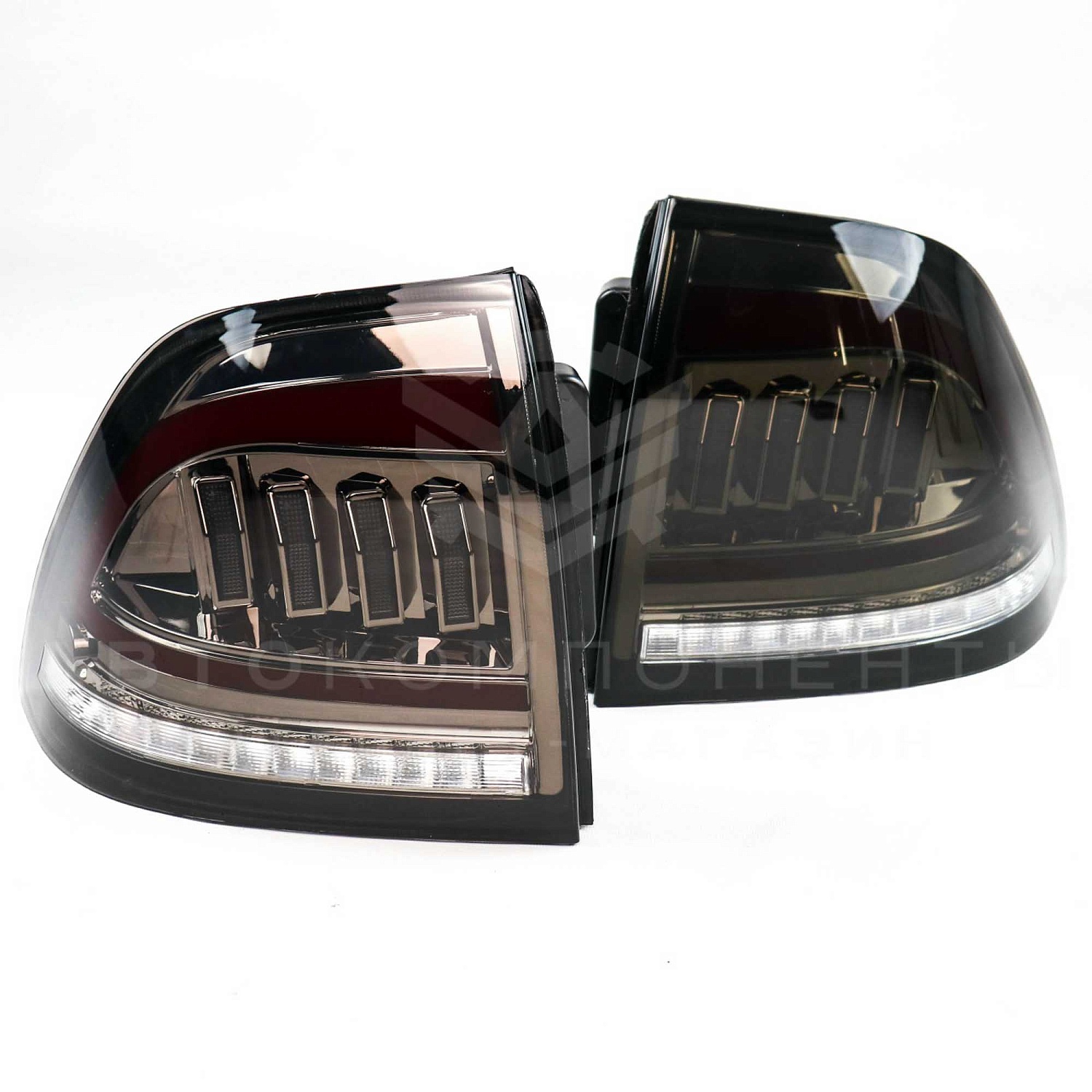 Светодиодные фонари Лада Приора в стиле Mustang (тонированные)