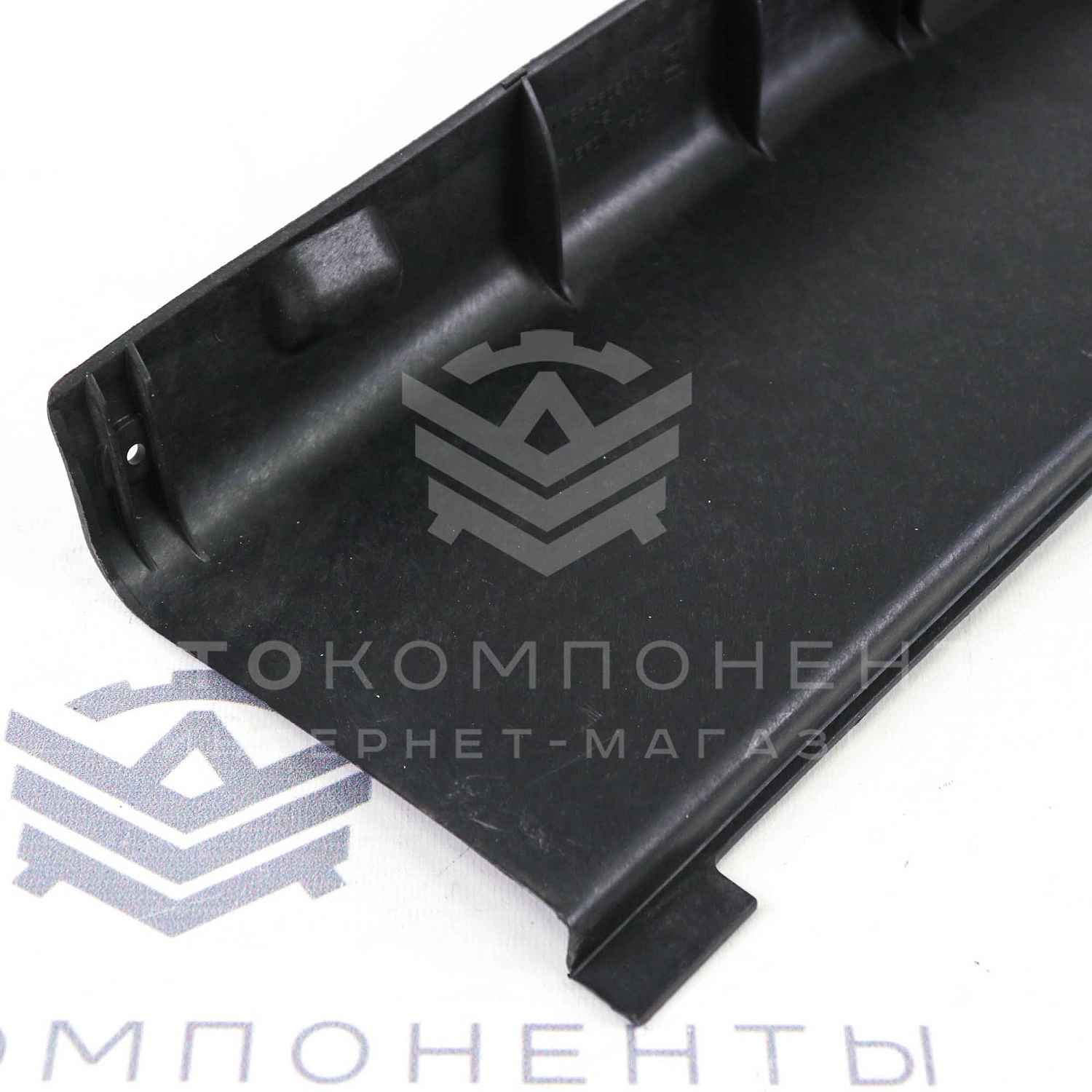 Облицовка замка багажника Лада Гранта, Калина (седан)