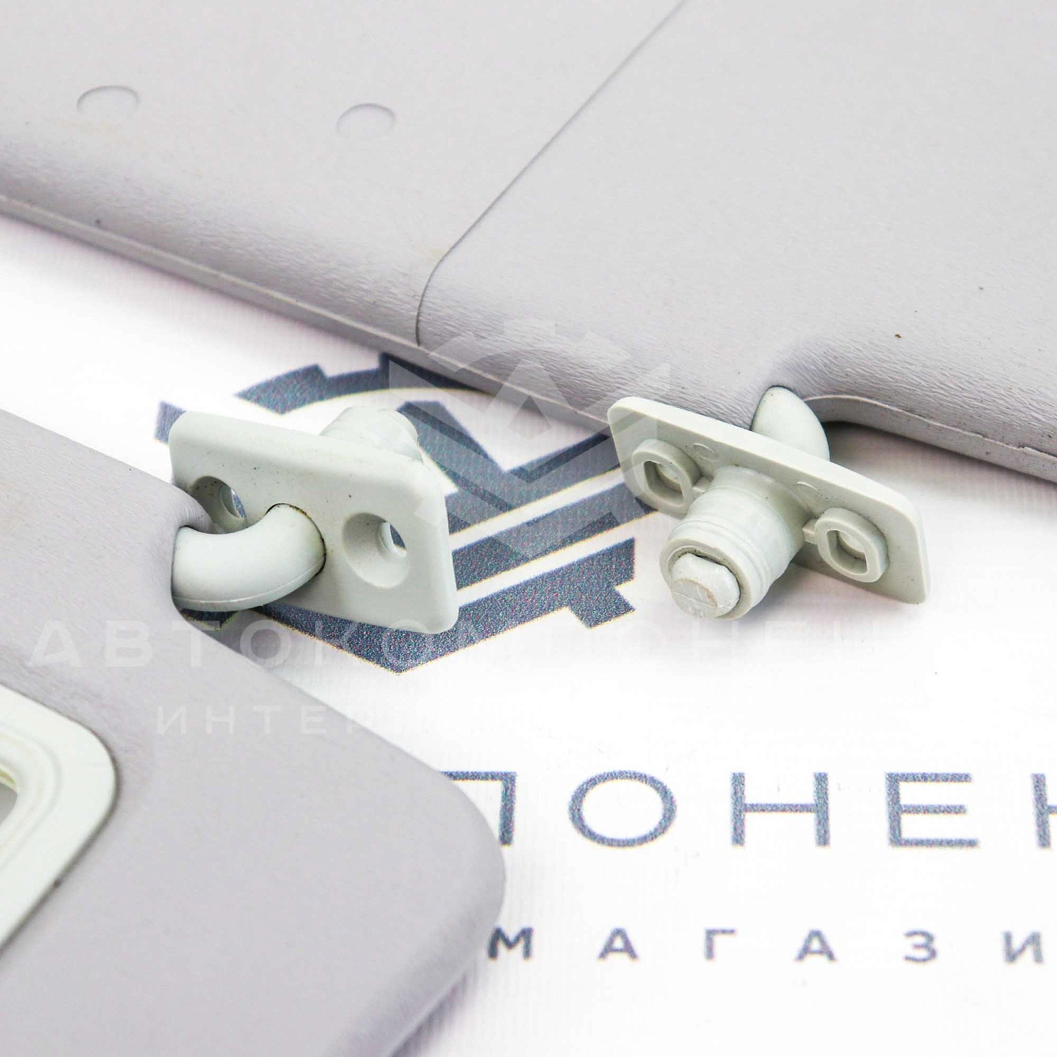 Солнцезащитные козырьки с зеркалом Лада Приора (белые)