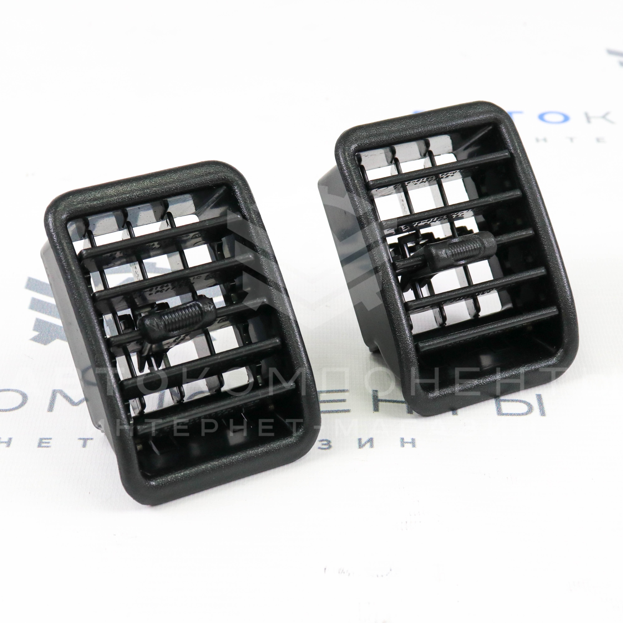 Боковые сопла вентиляции (нового образца) ВАЗ 2110-2112